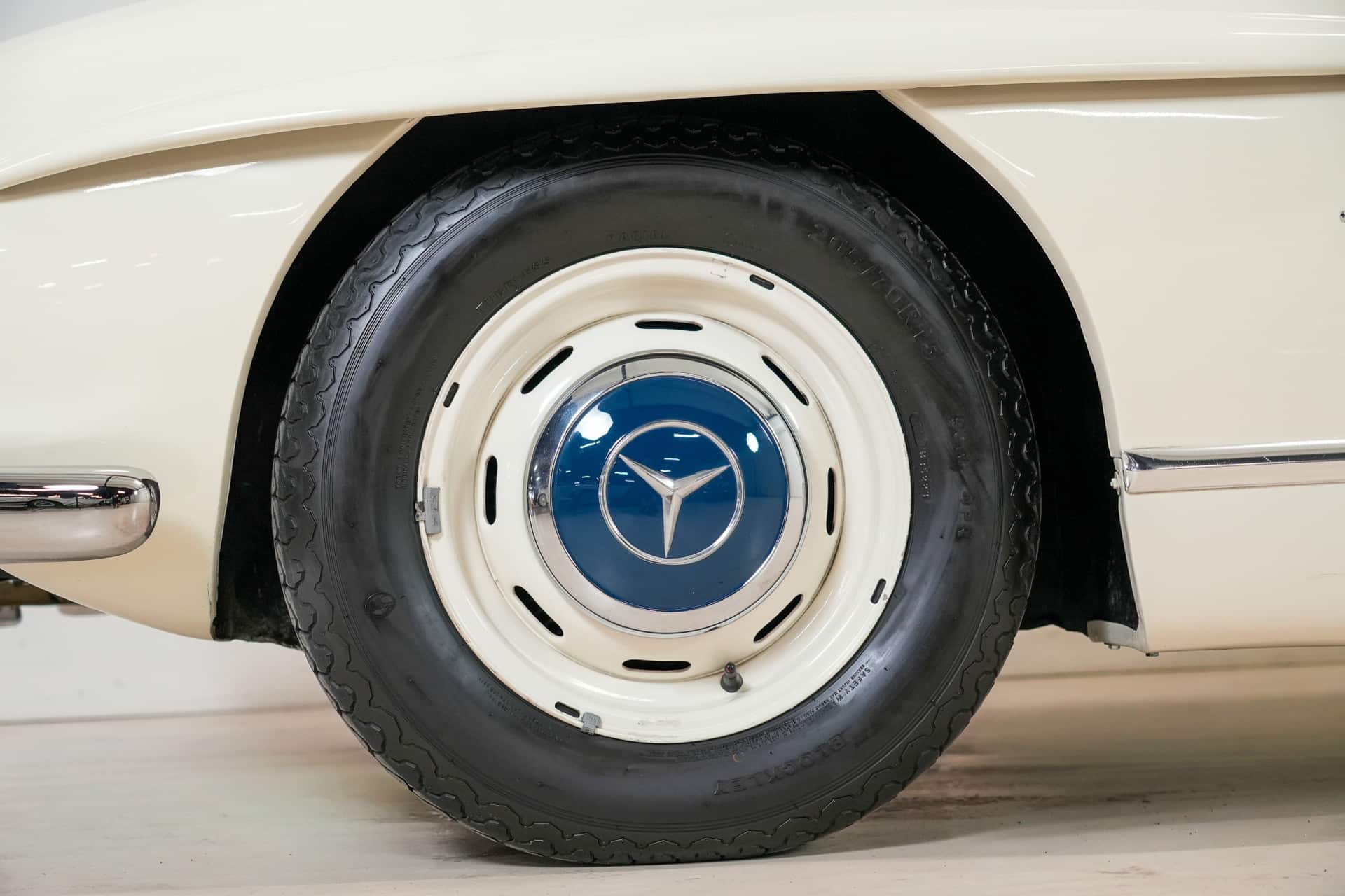 Mercedes-Benz 300SL Roadster