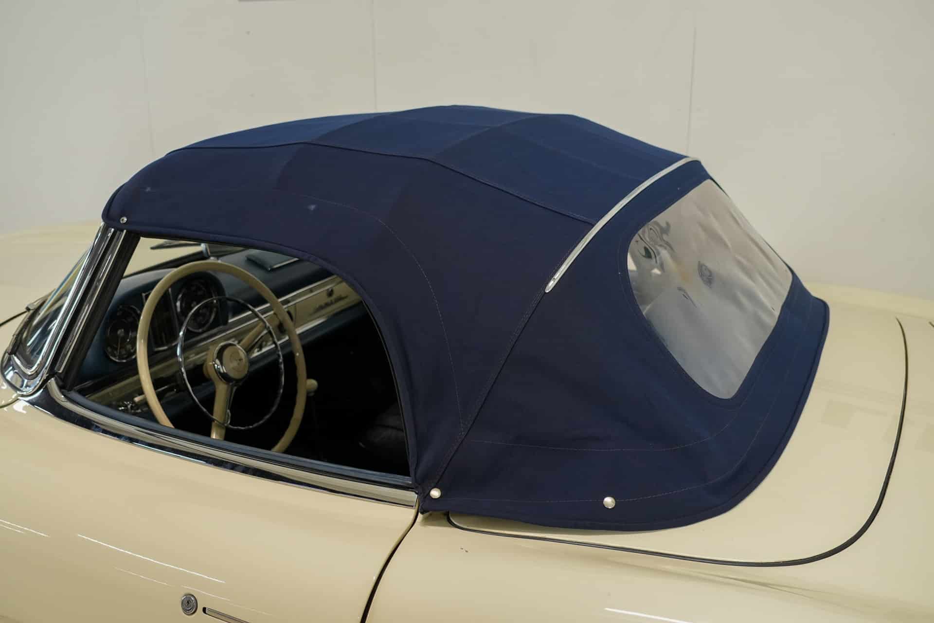 Mercedes-Benz 300SL Roadster