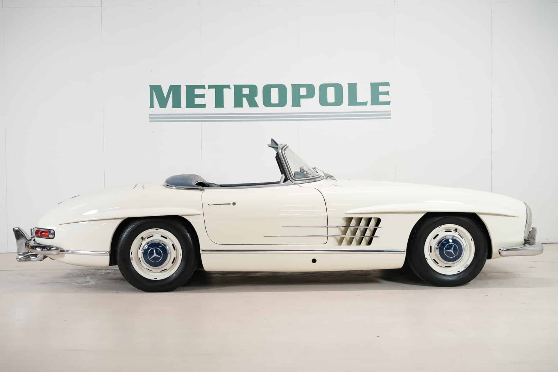 Mercedes-Benz 300SL Roadster