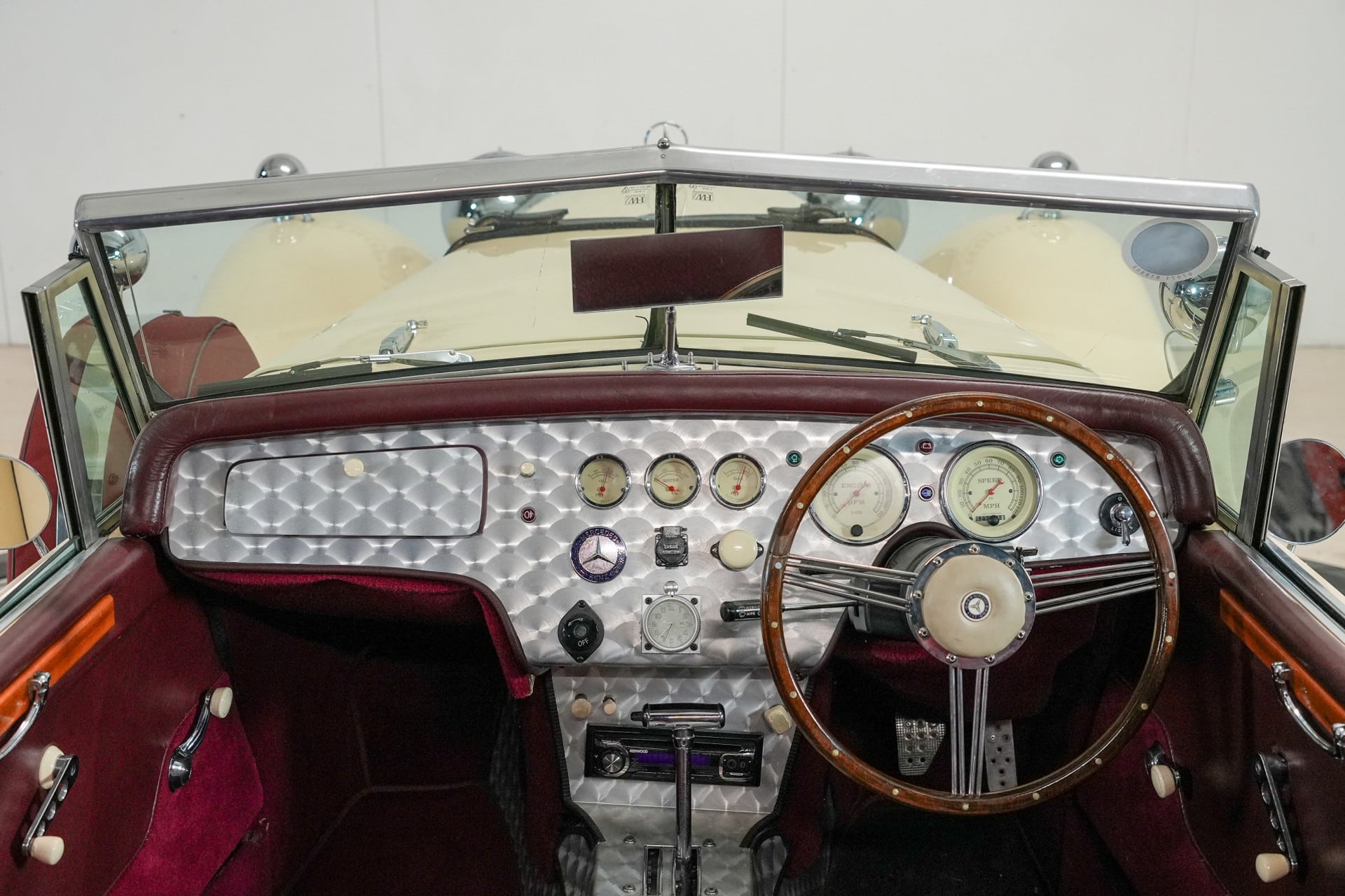 Mercedes 500K Replica VIN: MAR11/0066