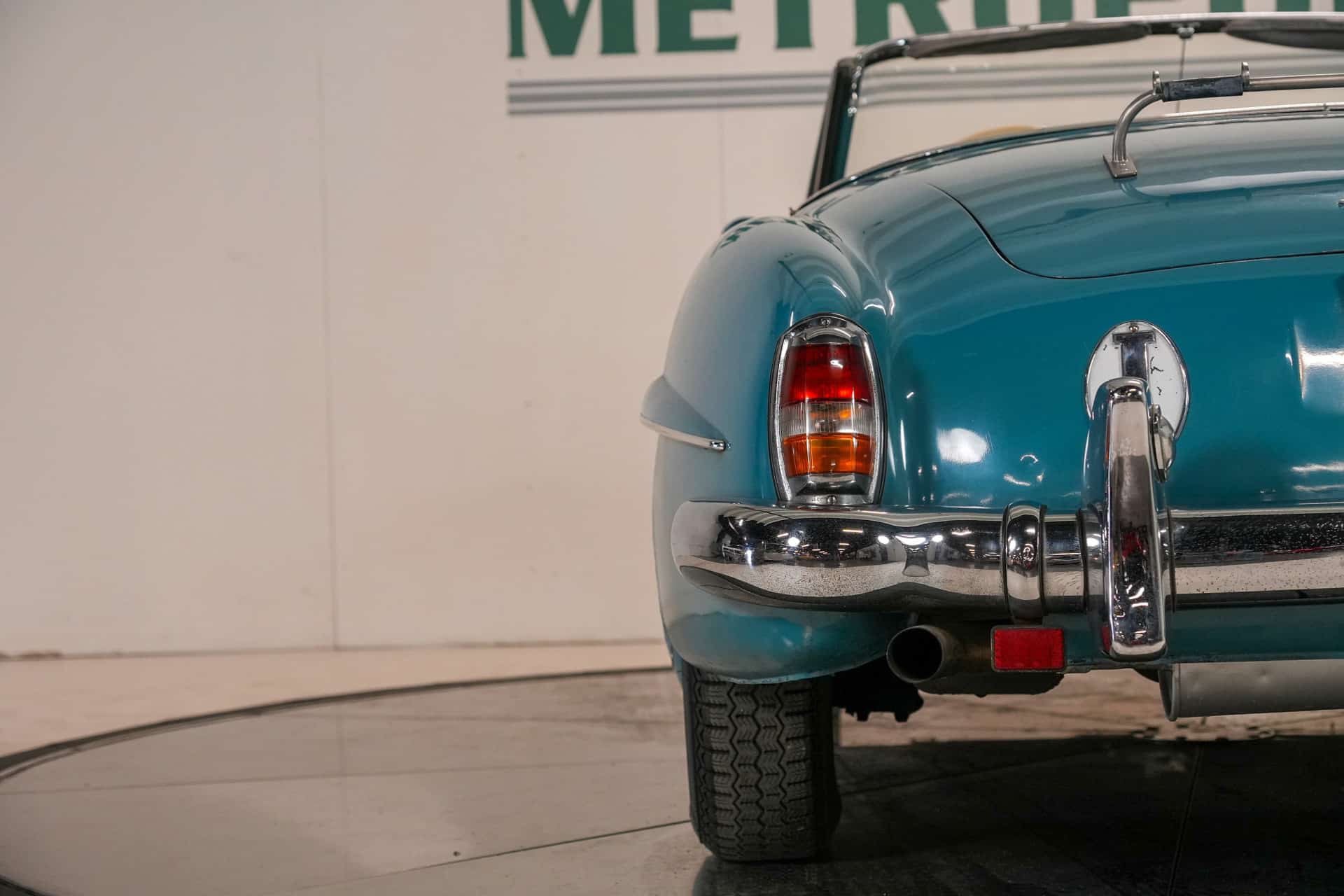 Mercedes-Benz 190 SL