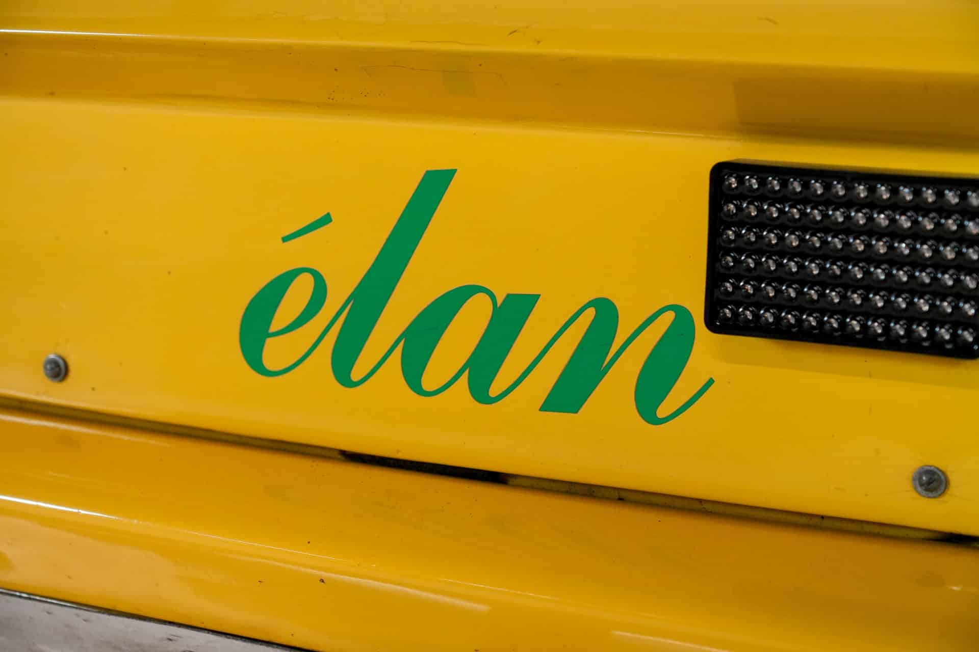 Lotus Elan R