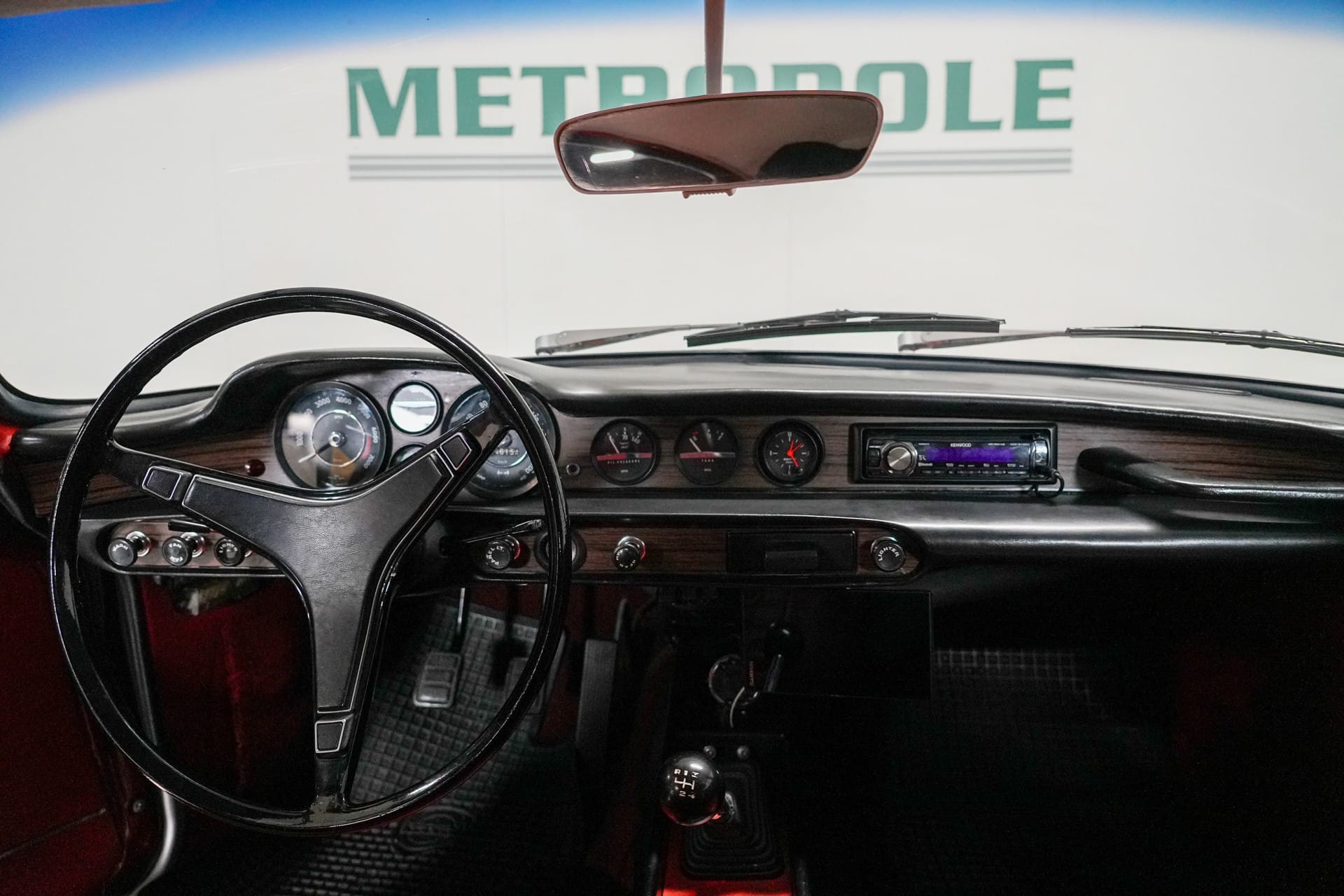 Volvo P 1800 E