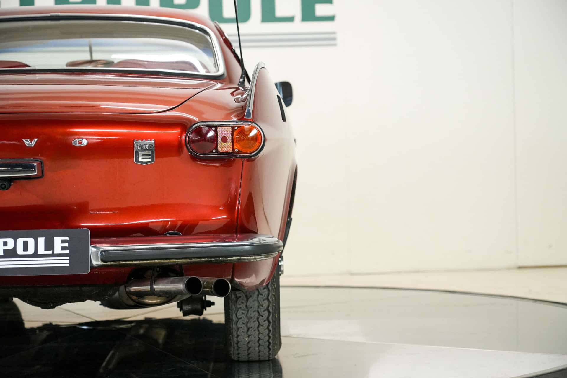 Volvo P 1800 E