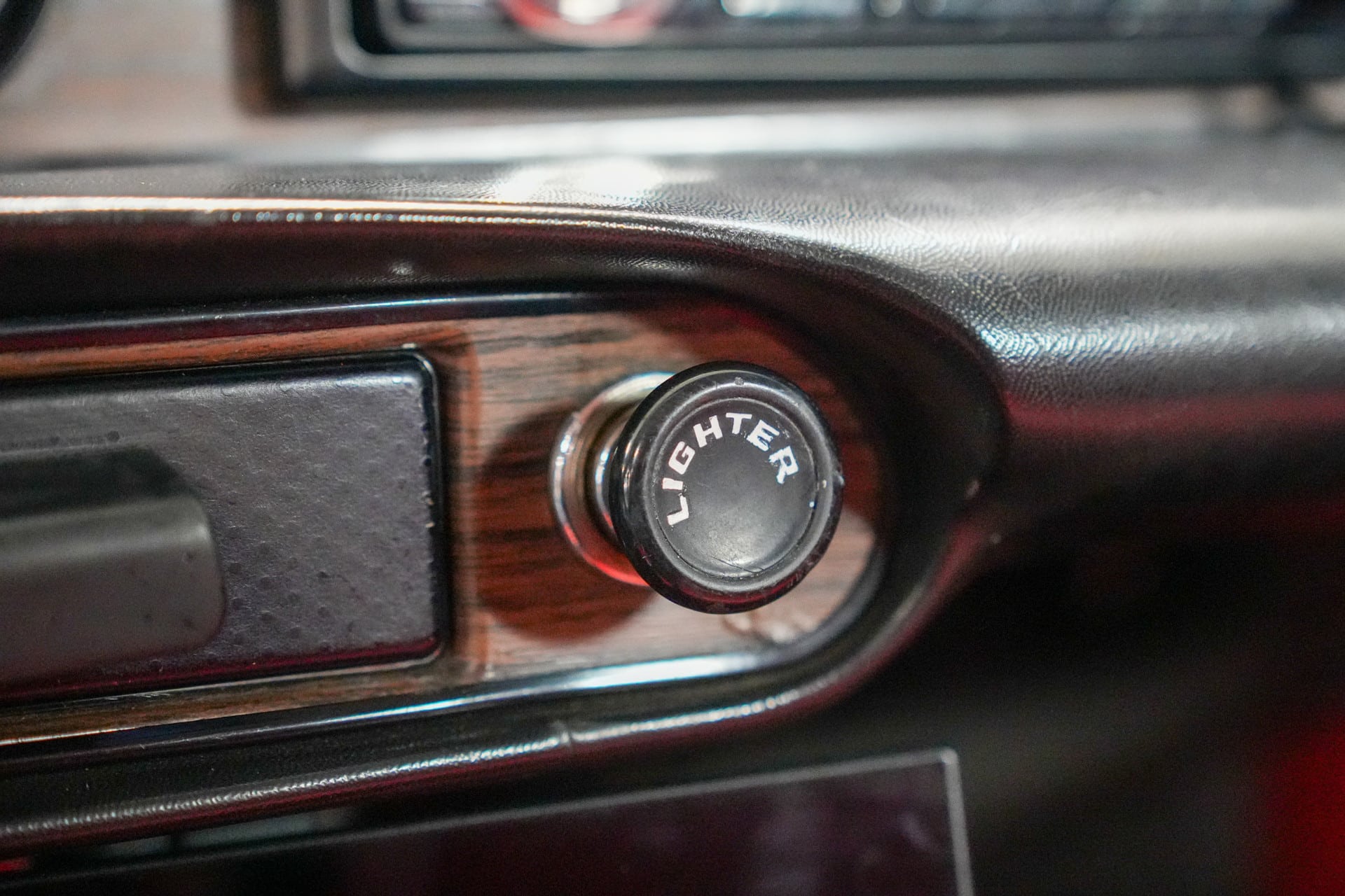 Volvo P 1800 E