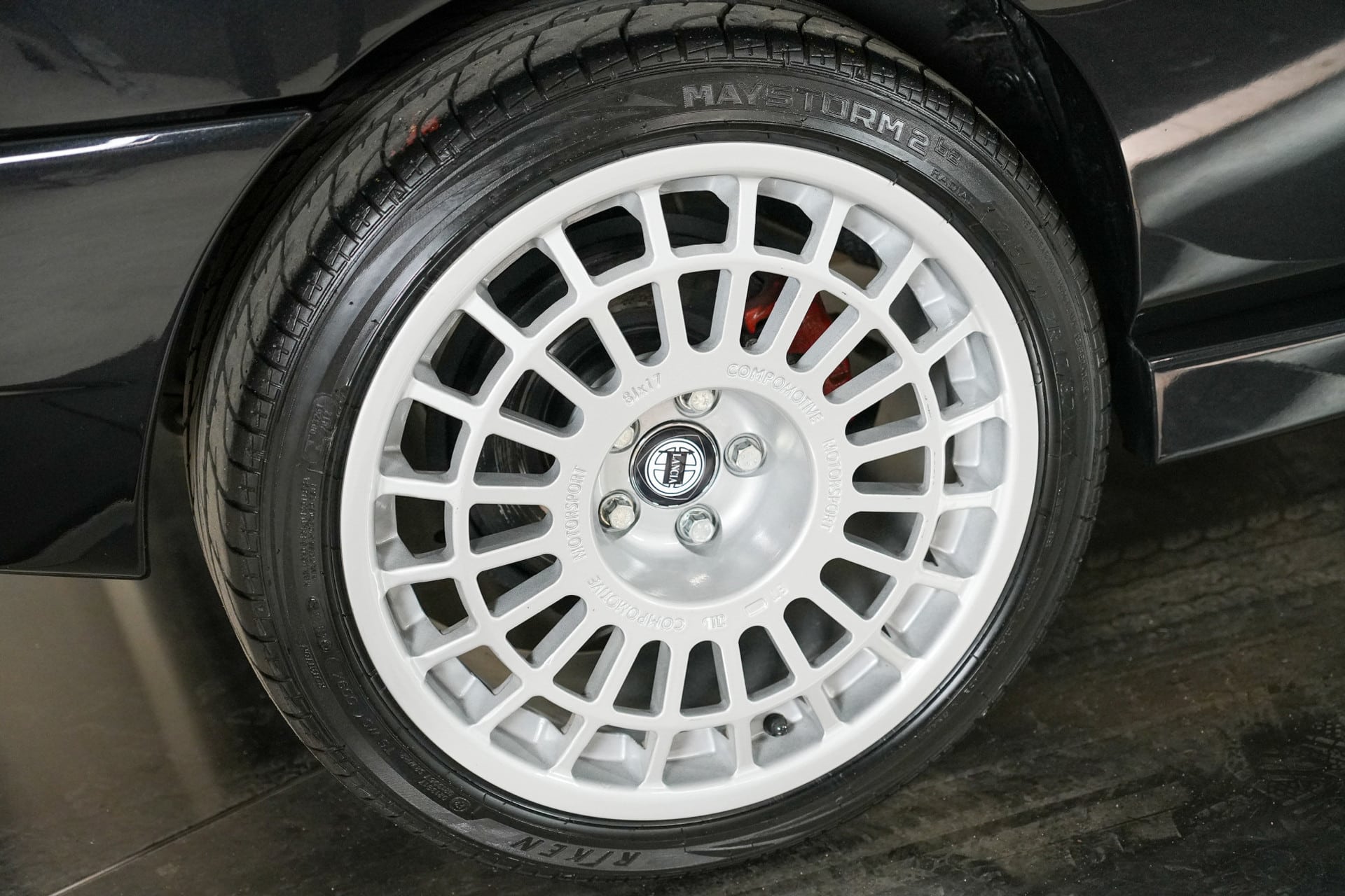 Lancia Delta HF Integrale Evo 1
