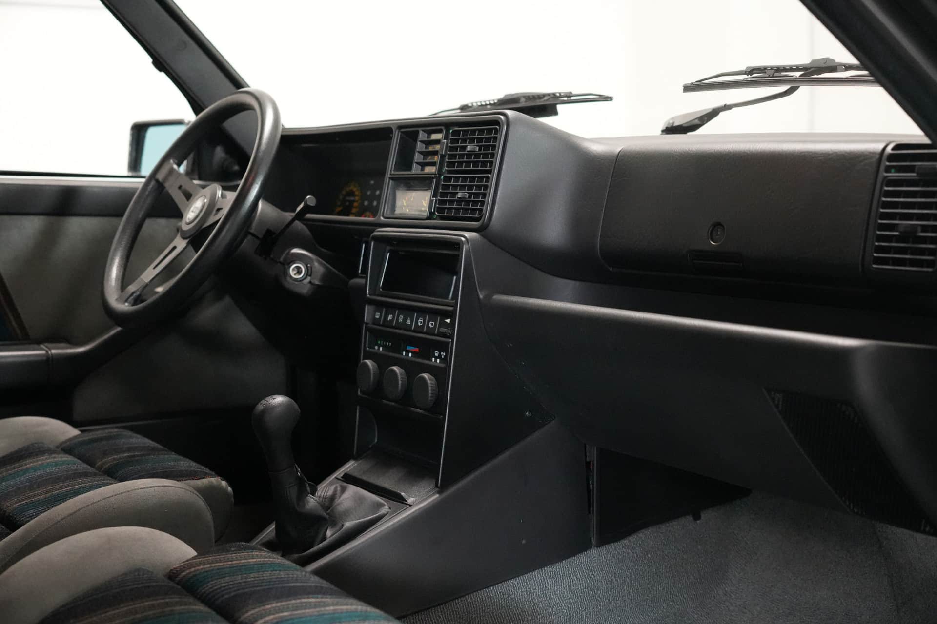 Lancia Delta Integrale HF