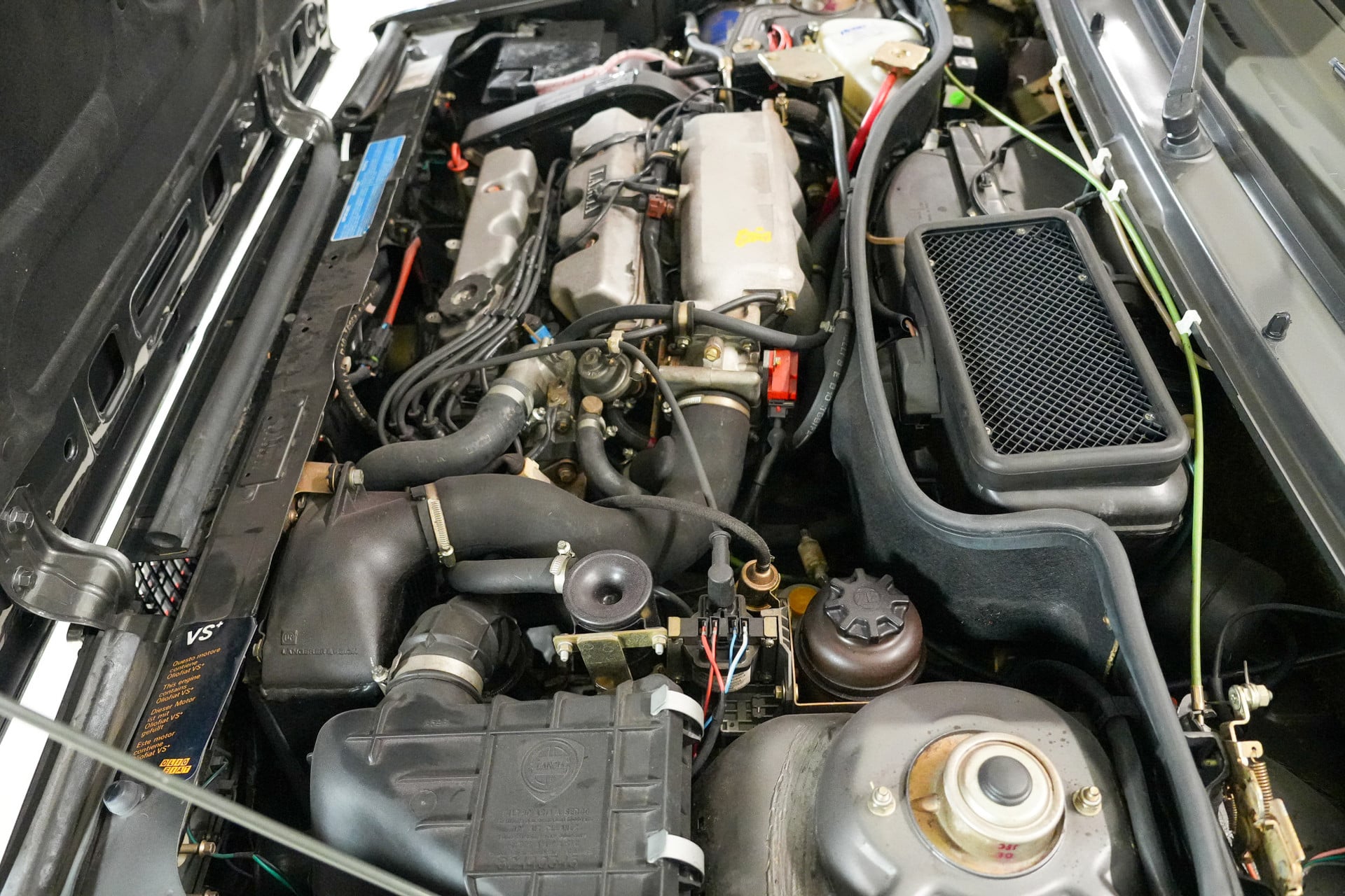Lancia Delta Integrale HF