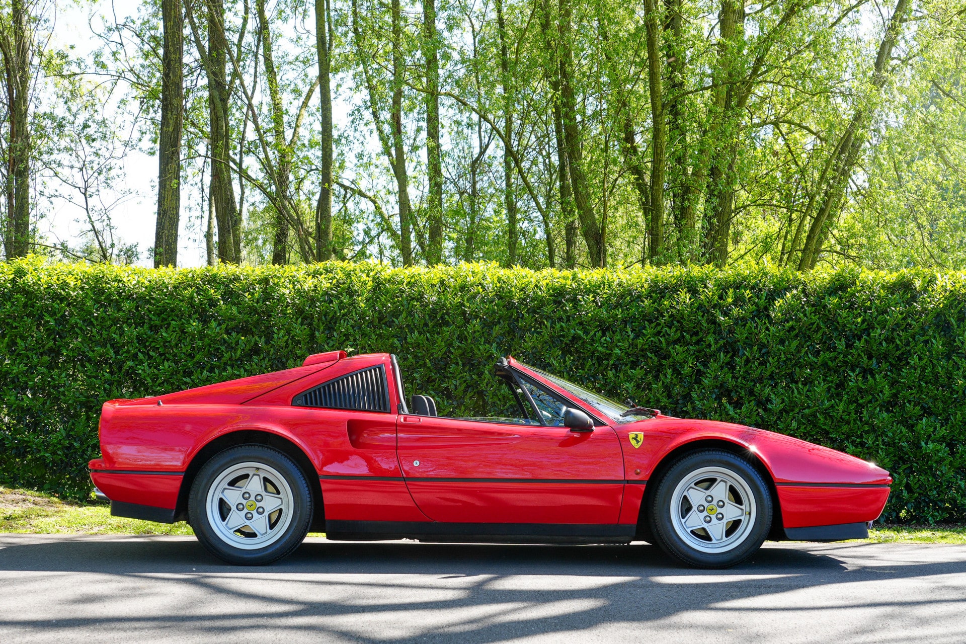 Ferrari 328 GTS