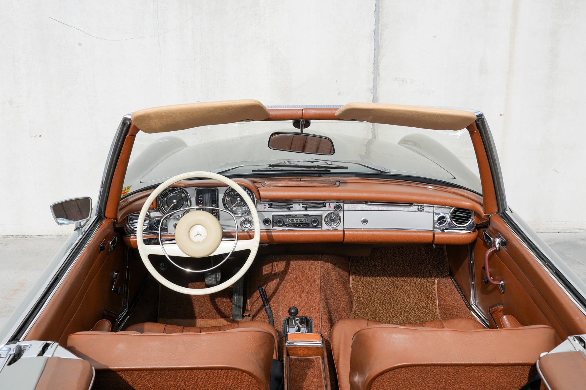 Mercedes-Benz 280SL