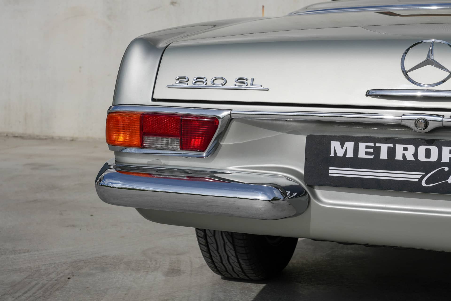 Mercedes-Benz 280SL Pagode