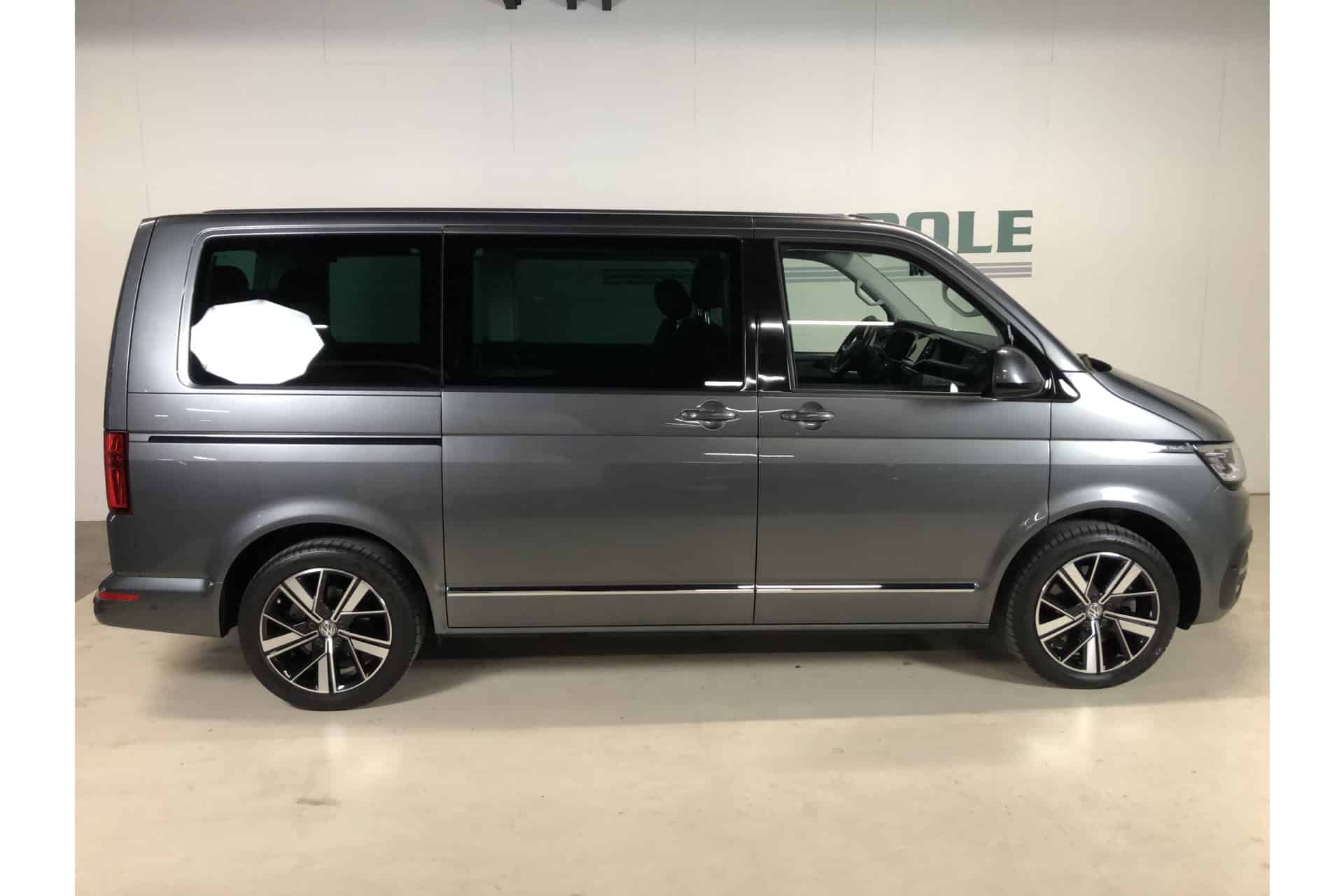 VOLKSWAGEN T6 Multivan