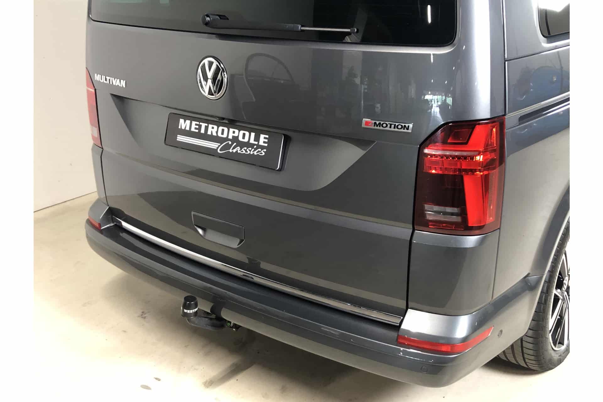 VOLKSWAGEN T6 Multivan