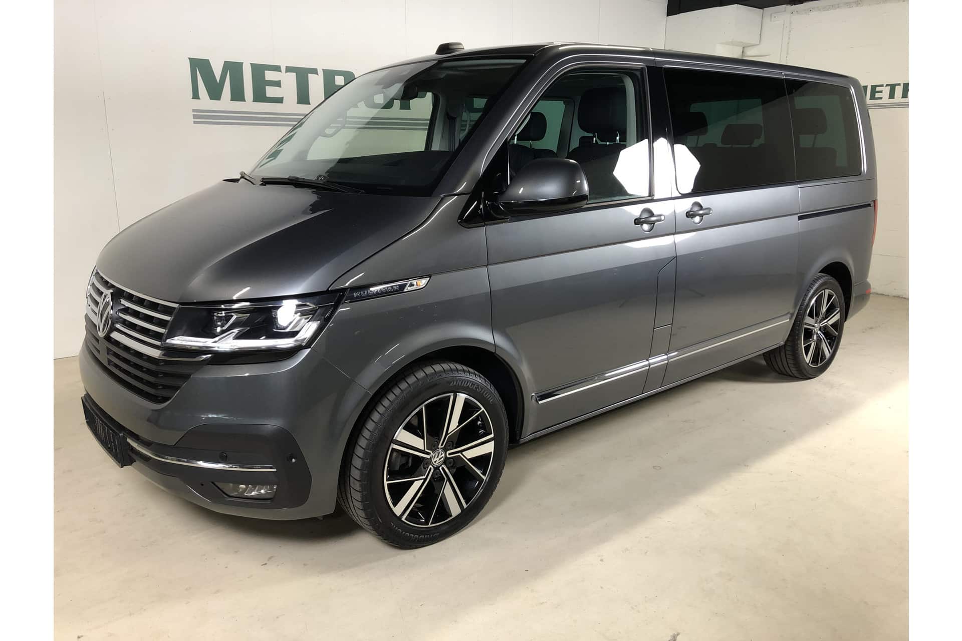 VOLKSWAGEN T6 Multivan