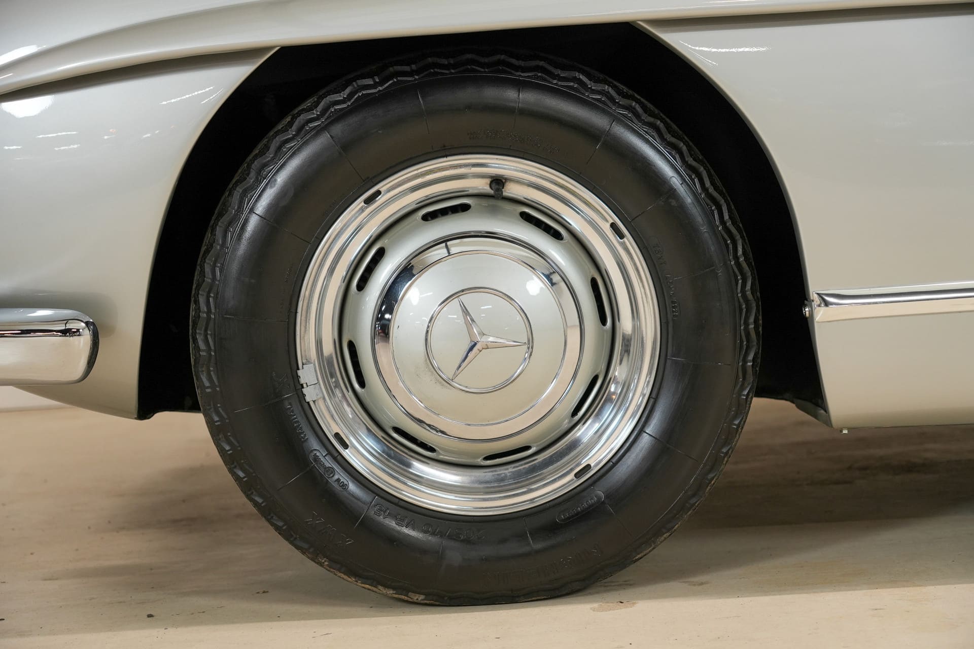 Mercedes Daimler Benz