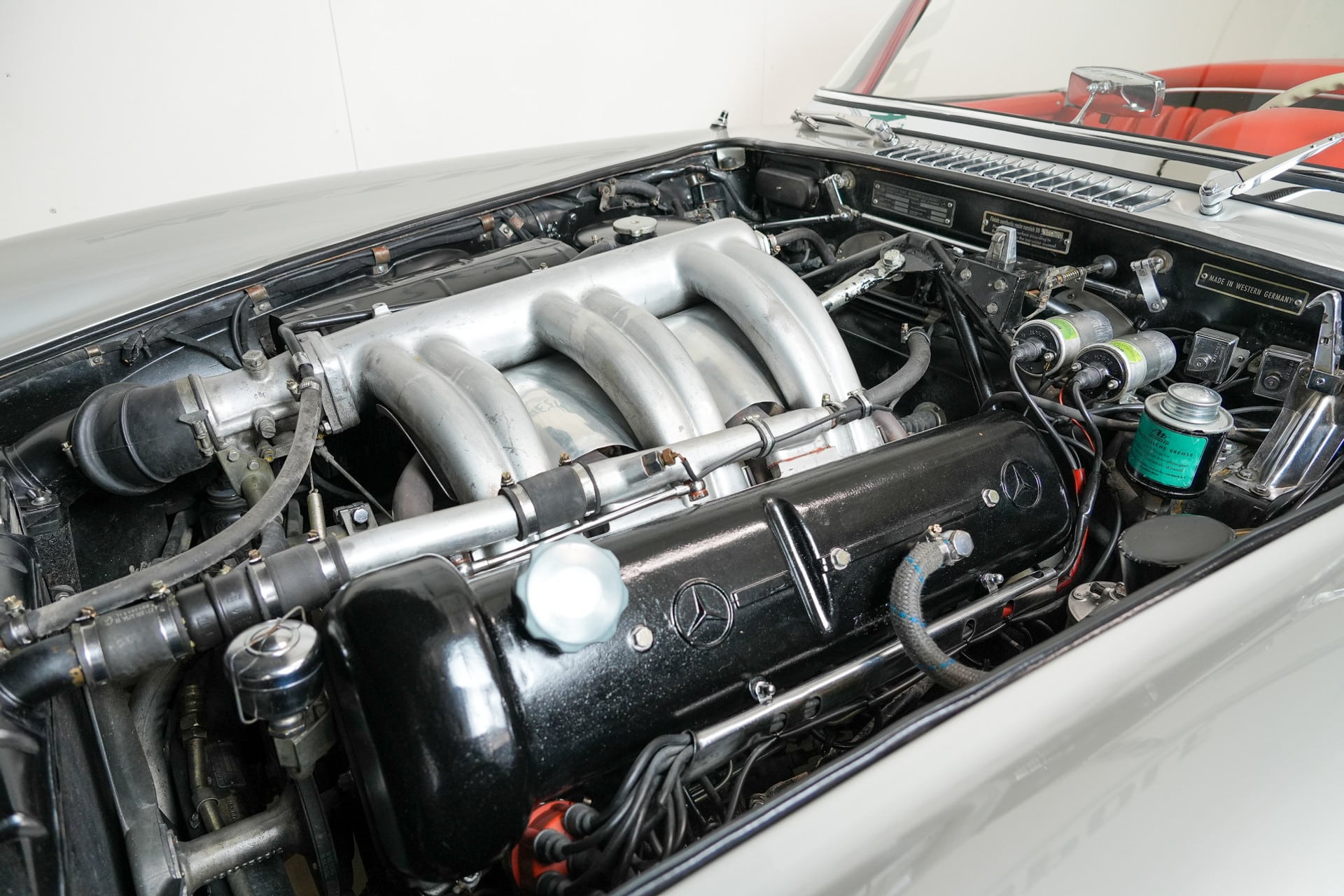 Mercedes Daimler Benz