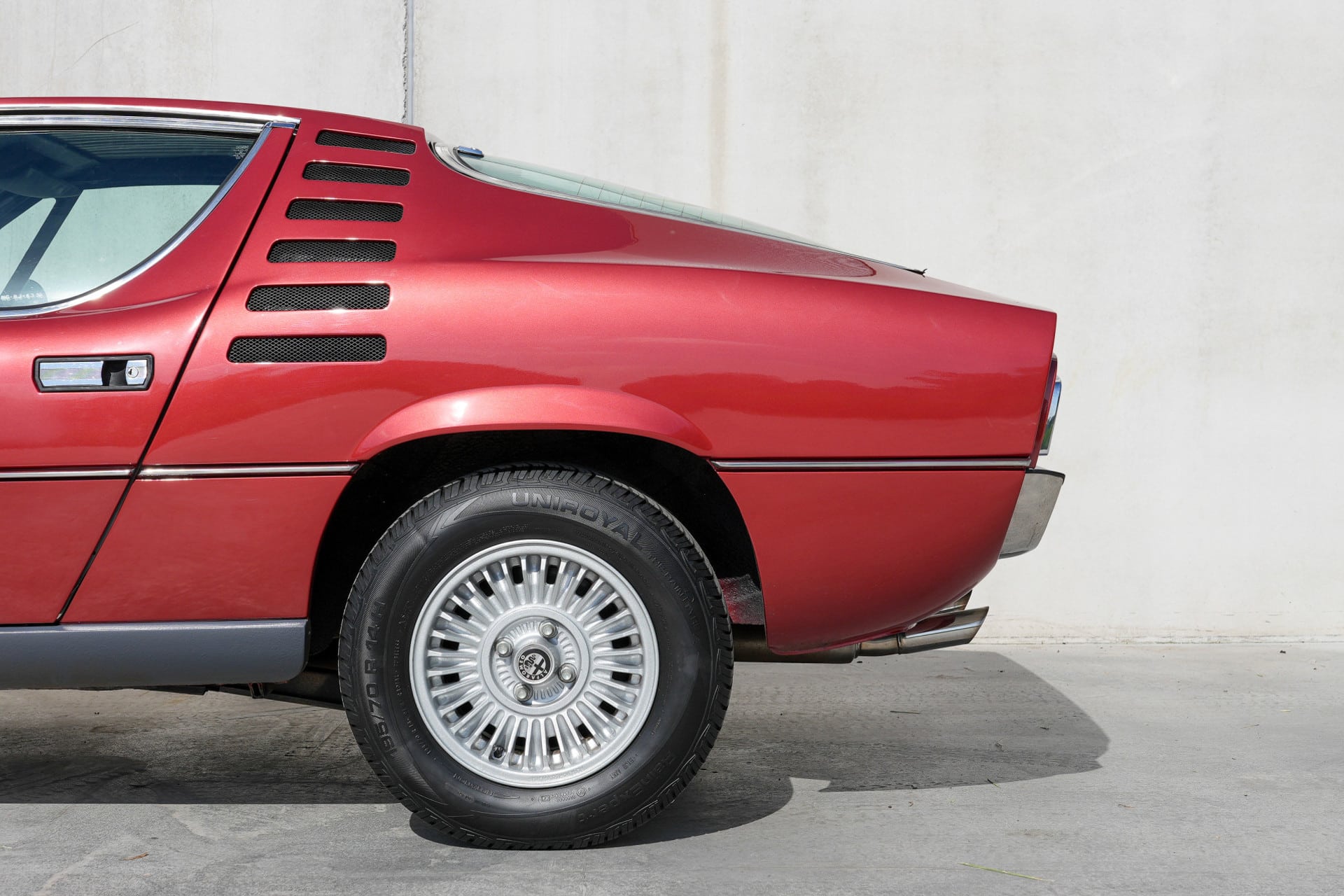 Alfa Romeo Montreal