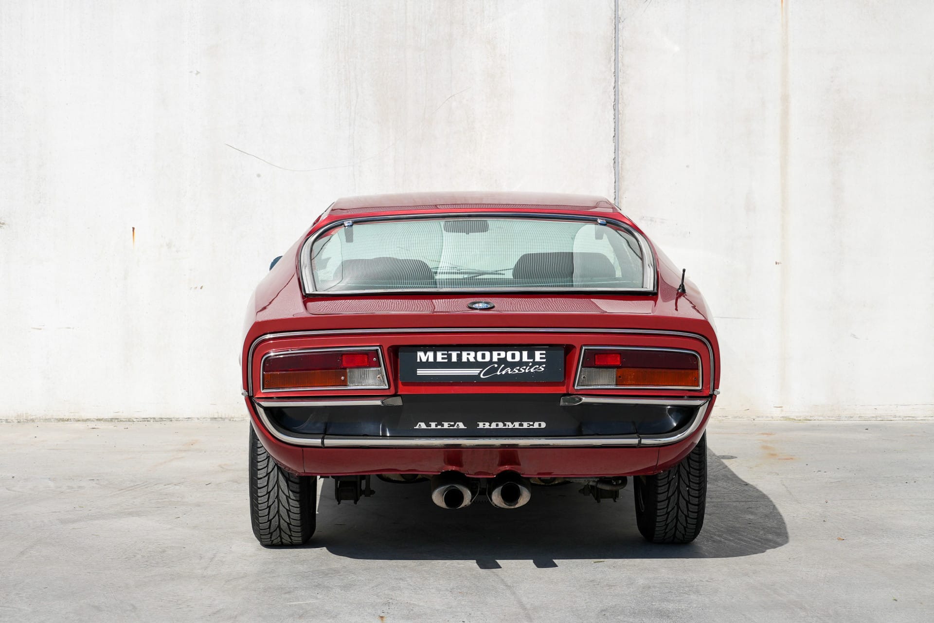 Alfa Romeo Montreal