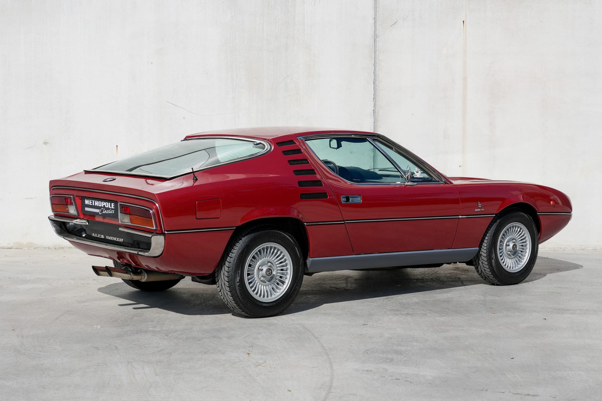 Alfa Romeo Montreal