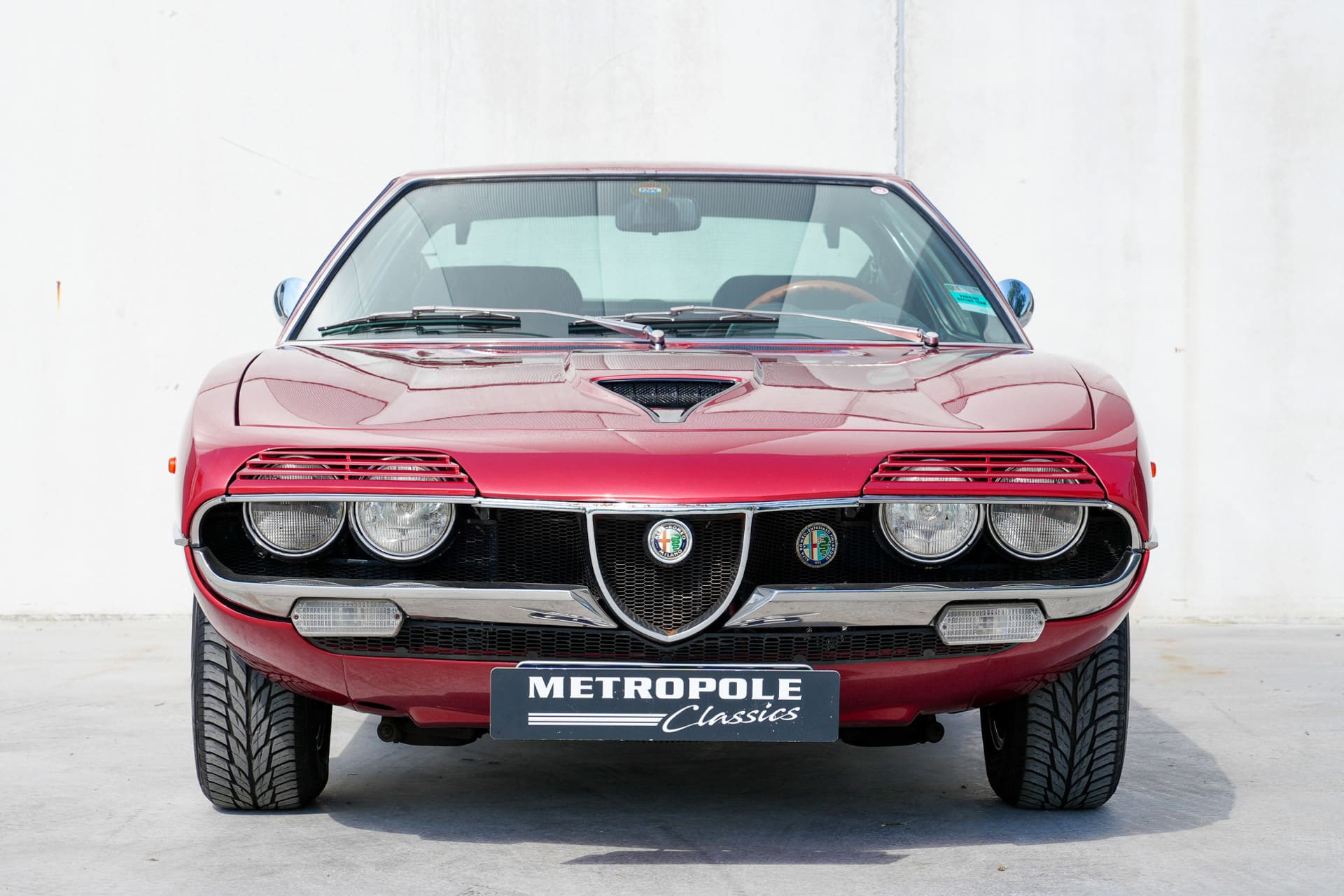 Alfa Romeo Montreal
