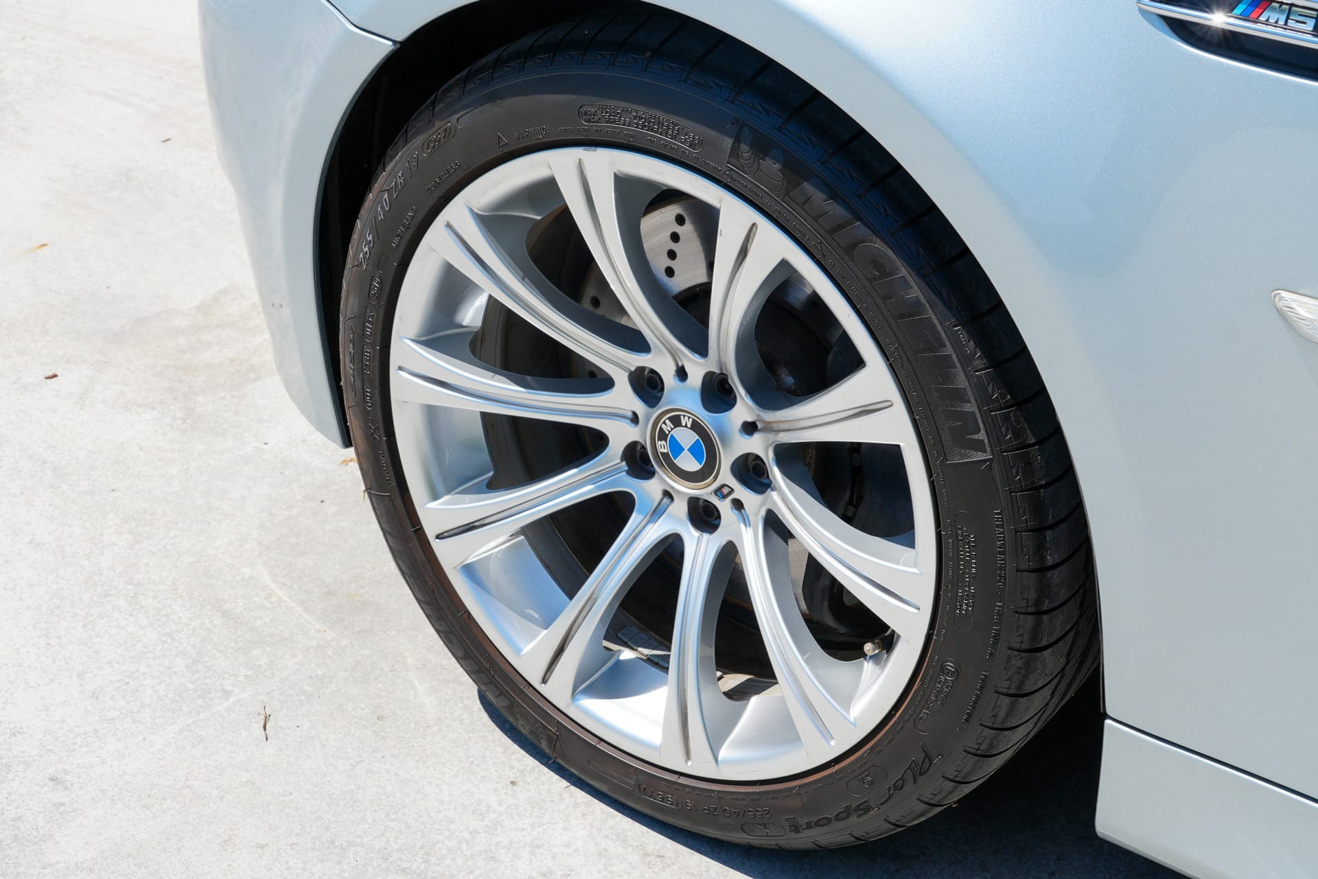 BMW E60 M5
