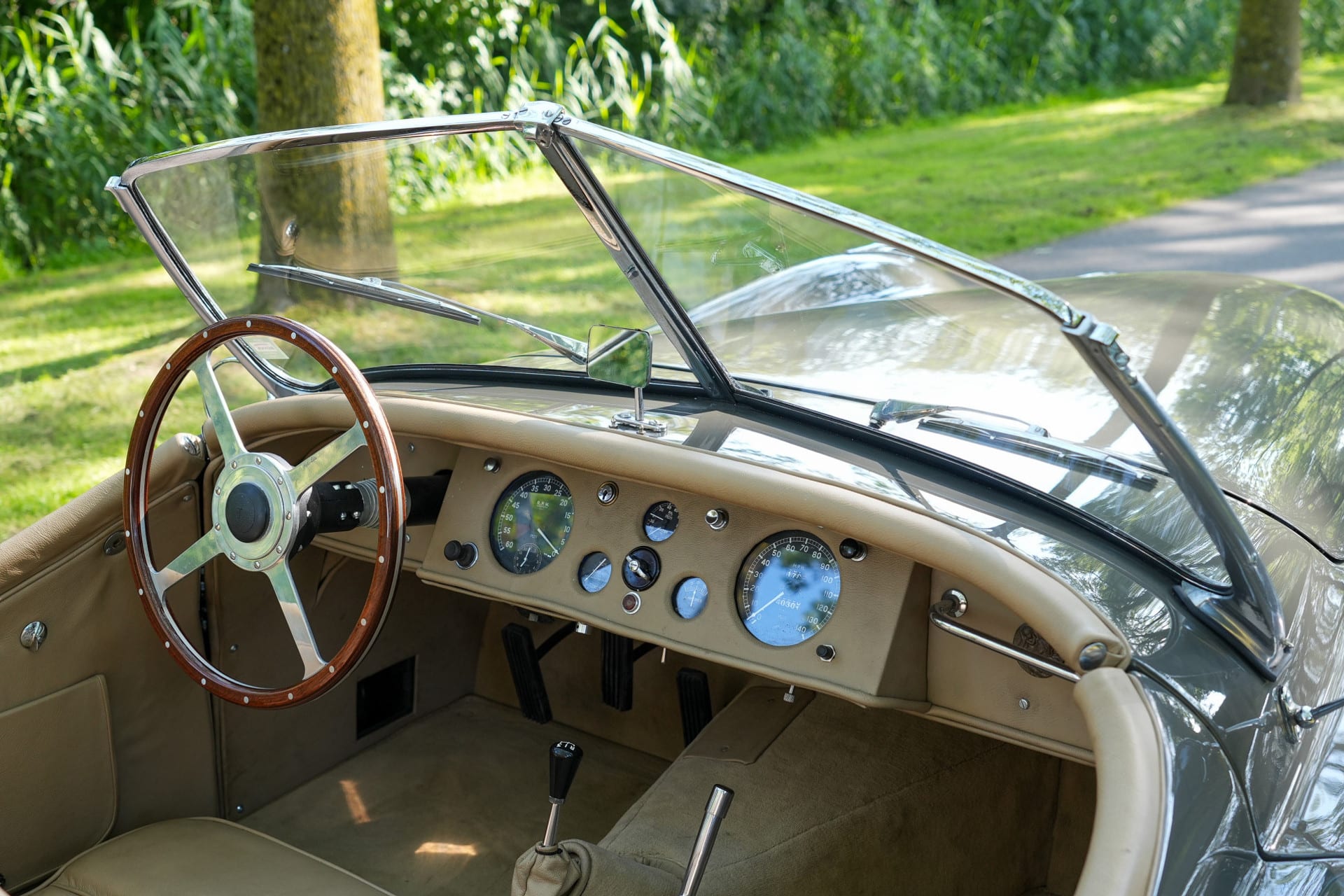 Jaguar XK120 OTS
