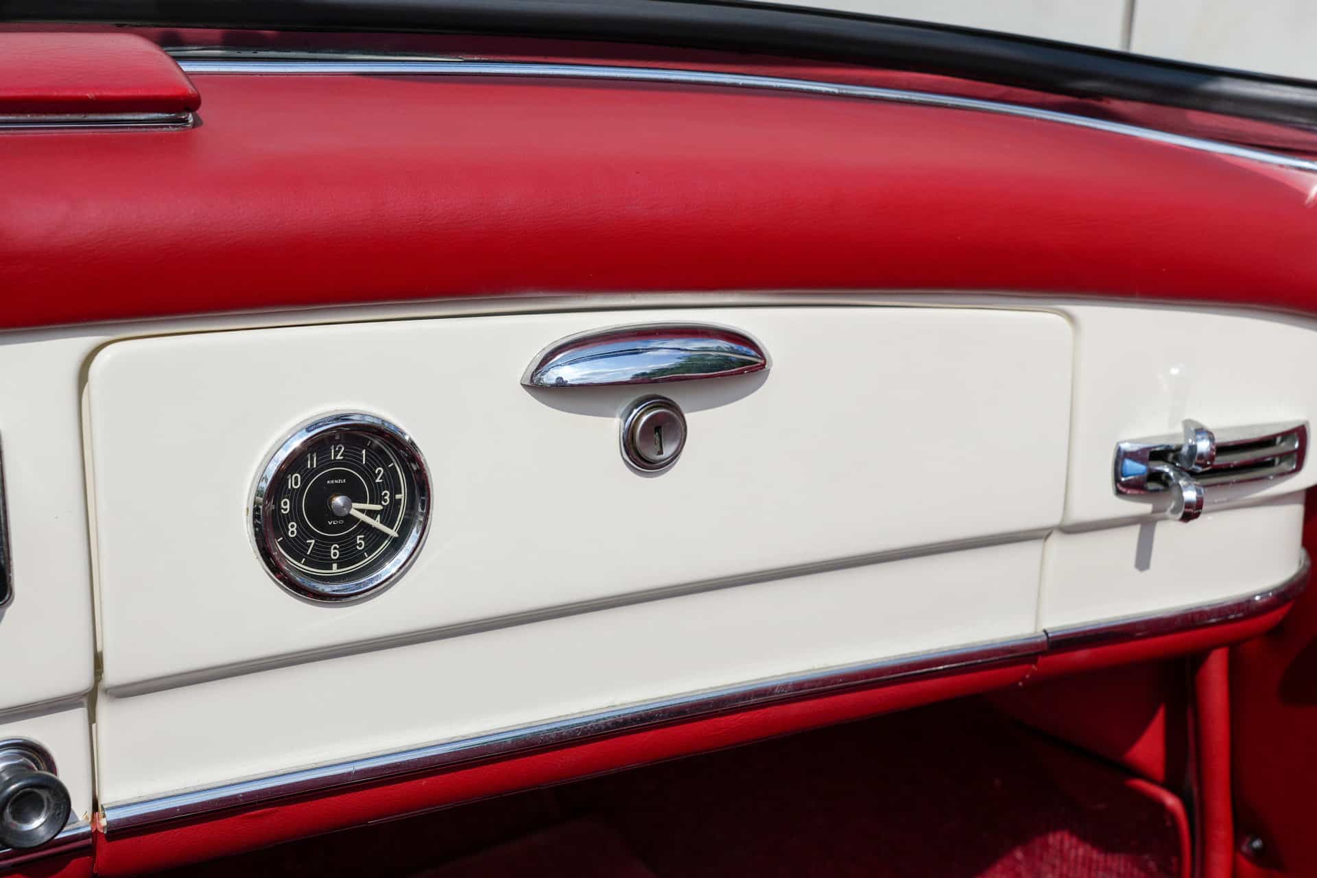 Mercedes 190SL