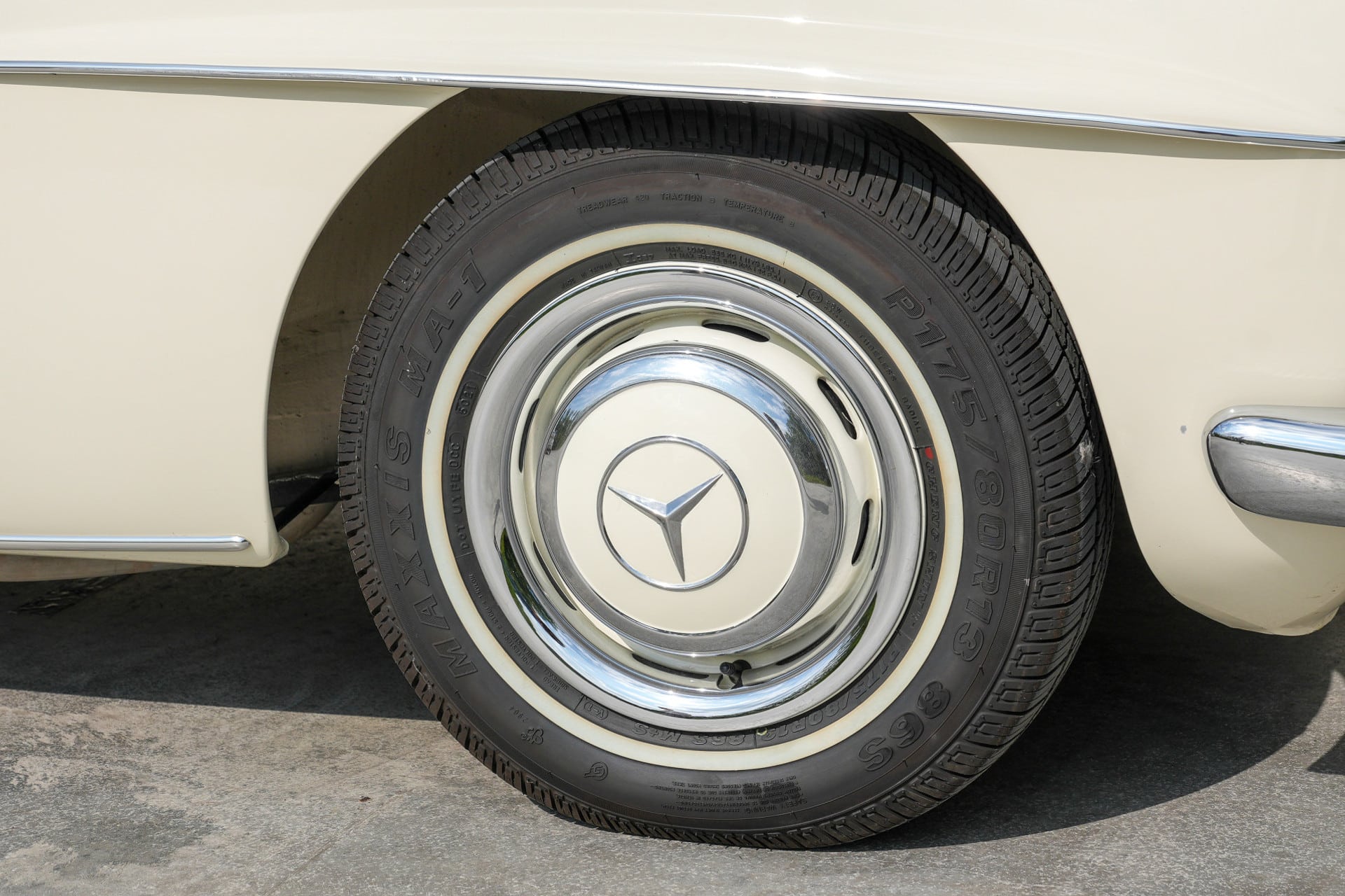 Mercedes 190SL