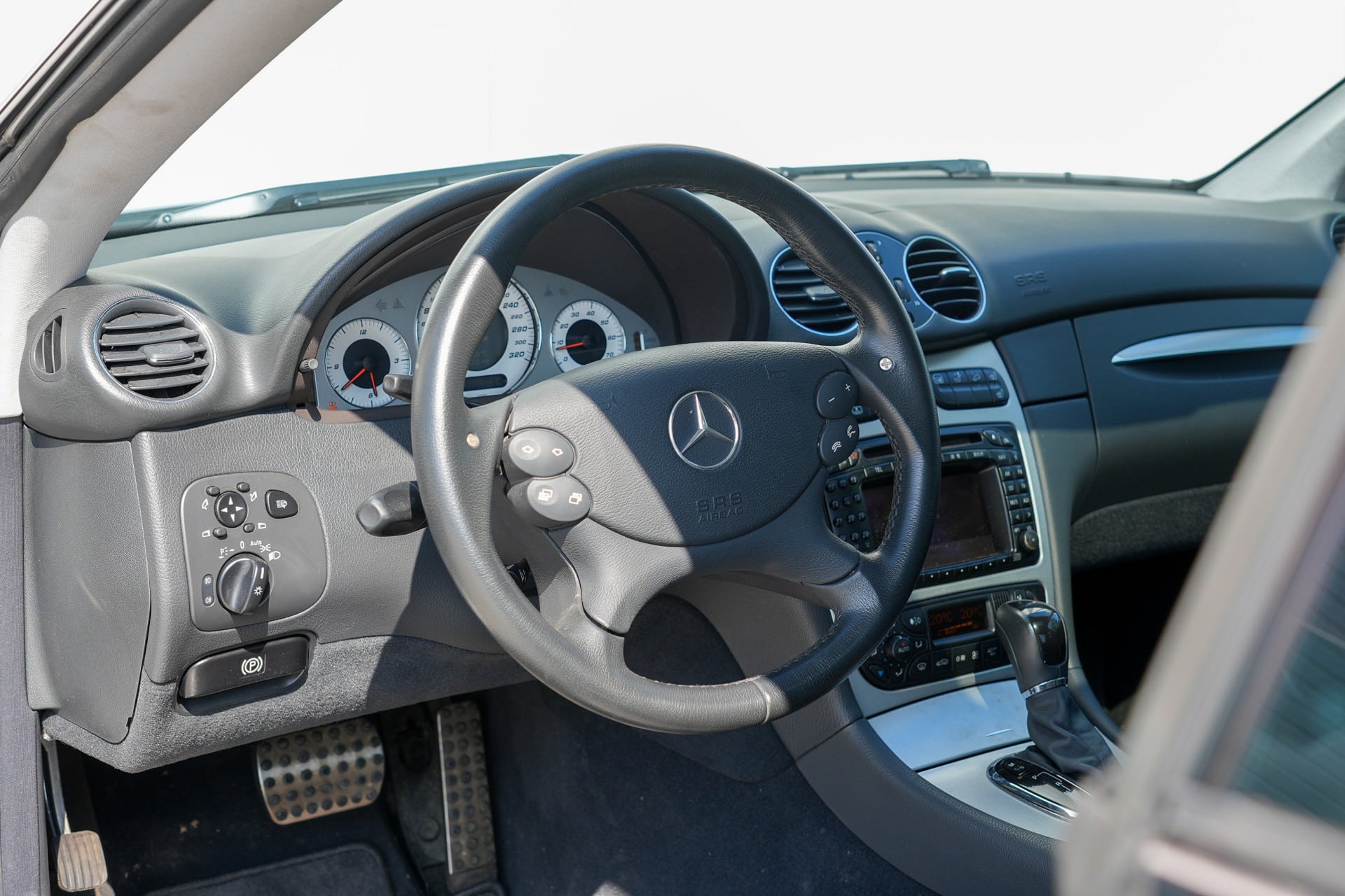 Mercedes-Benz CLK 55 AMG