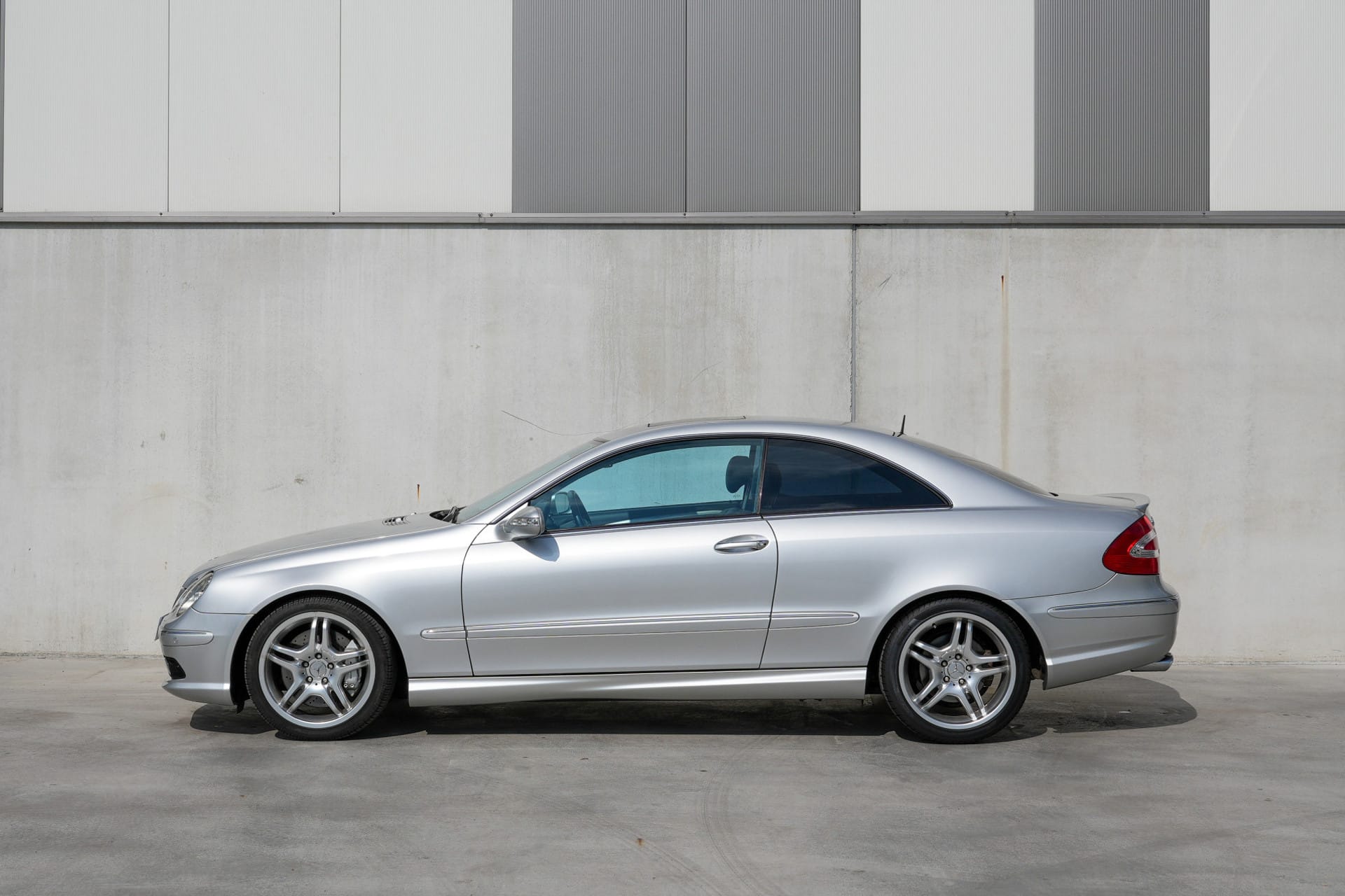 Mercedes-Benz CLK 55 AMG