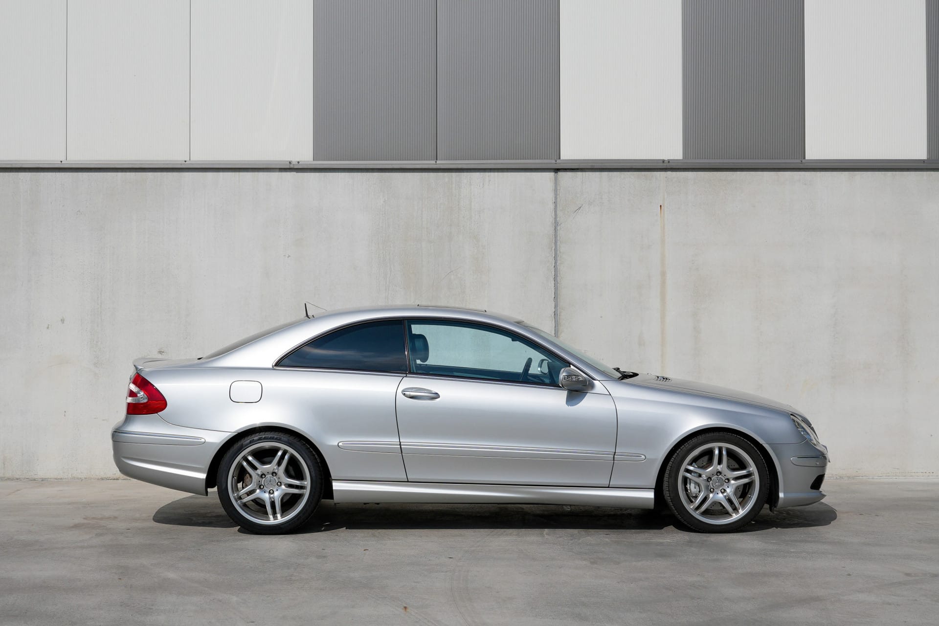 Mercedes-Benz CLK 55 AMG