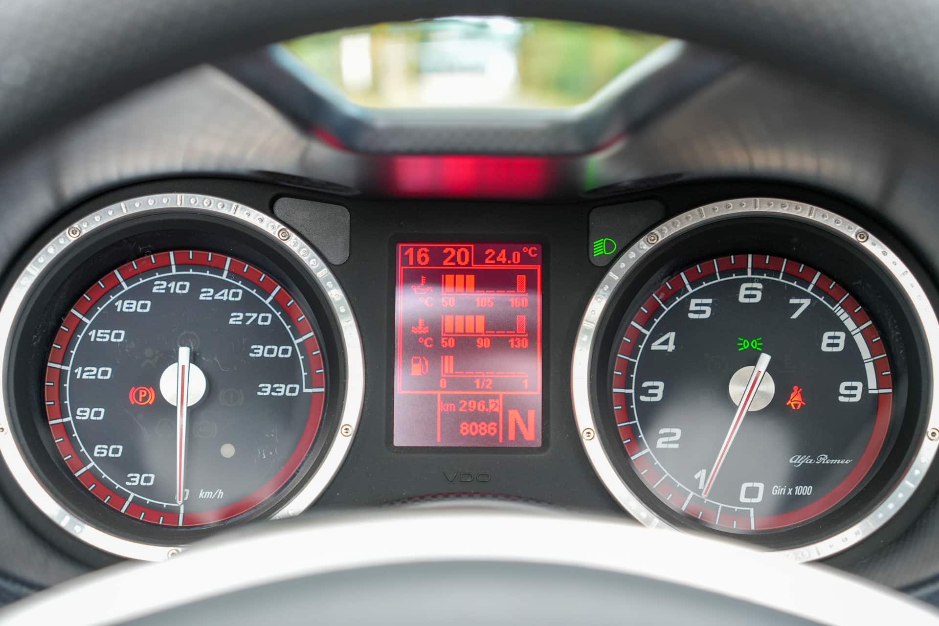 Alfa Romeo 8C Competizione Spider 4.7 V8