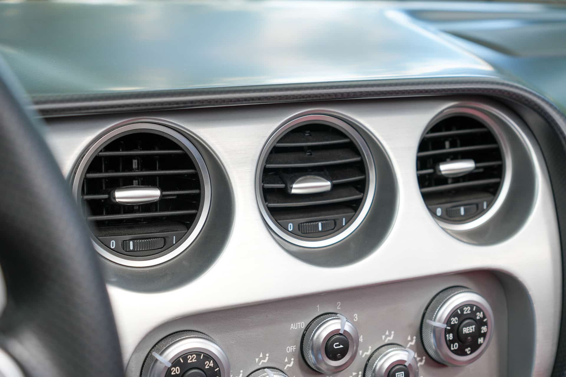 Alfa Romeo 8C Competizione Spider 4.7 V8