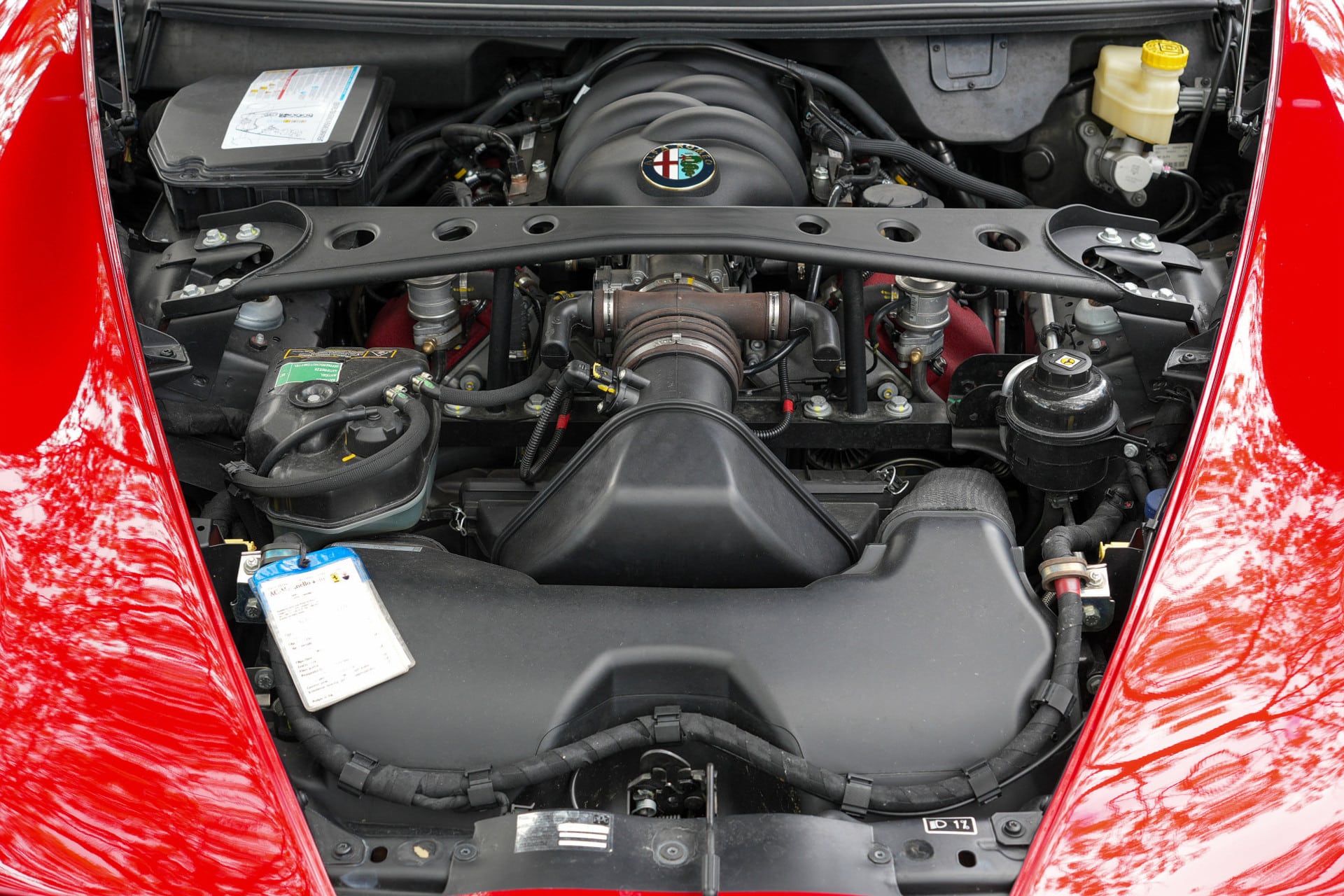 Alfa Romeo 8C Competizione Spider 4.7 V8