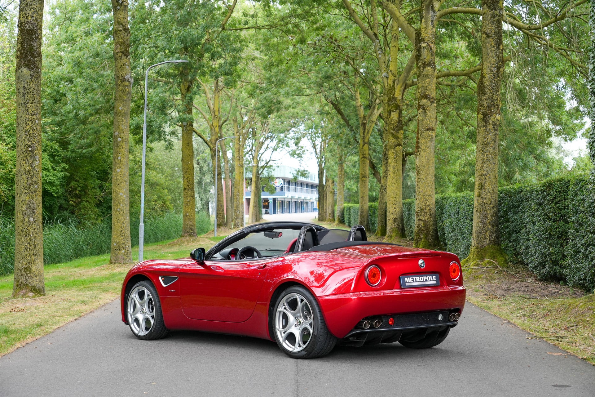 Alfa Romeo 8C Competizione Spider 4.7 V8