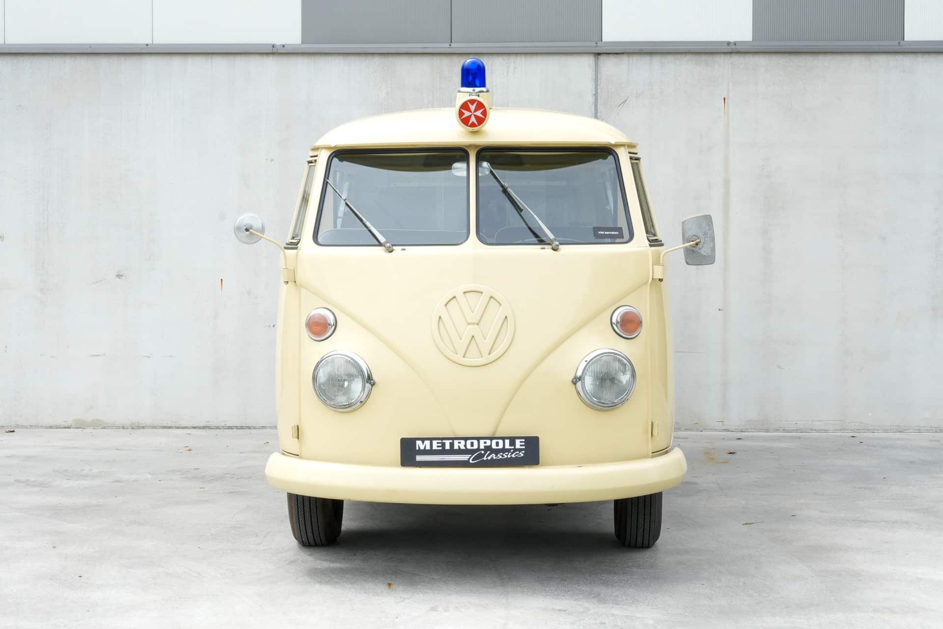Volkswagen Ambulance transporter