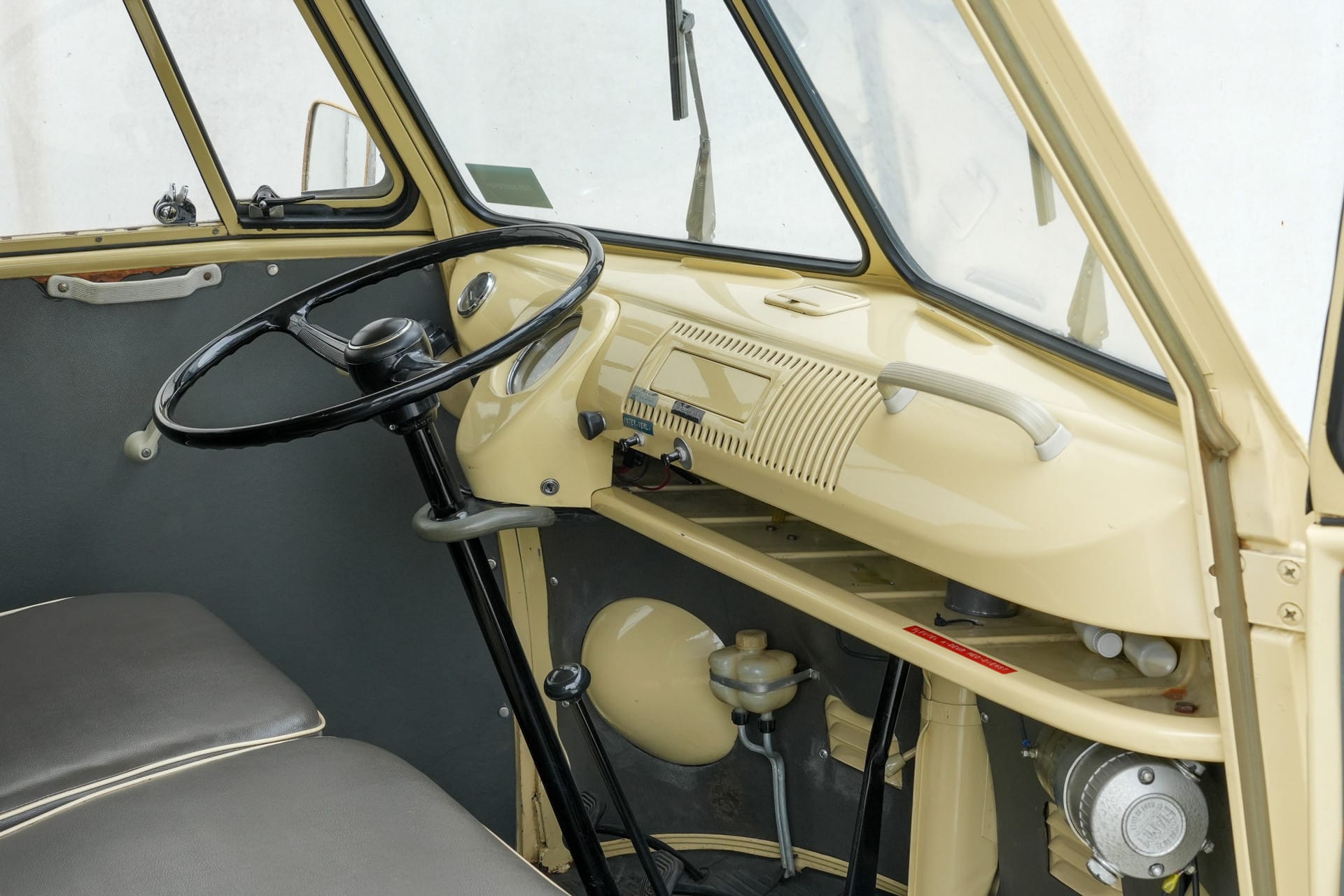 Volkswagen Ambulance transporter