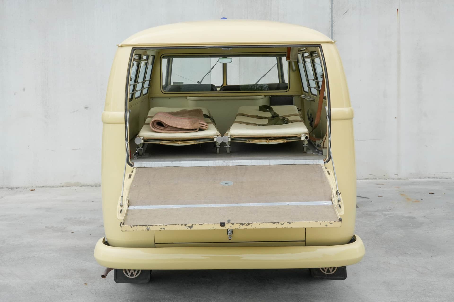 Volkswagen Ambulance transporter