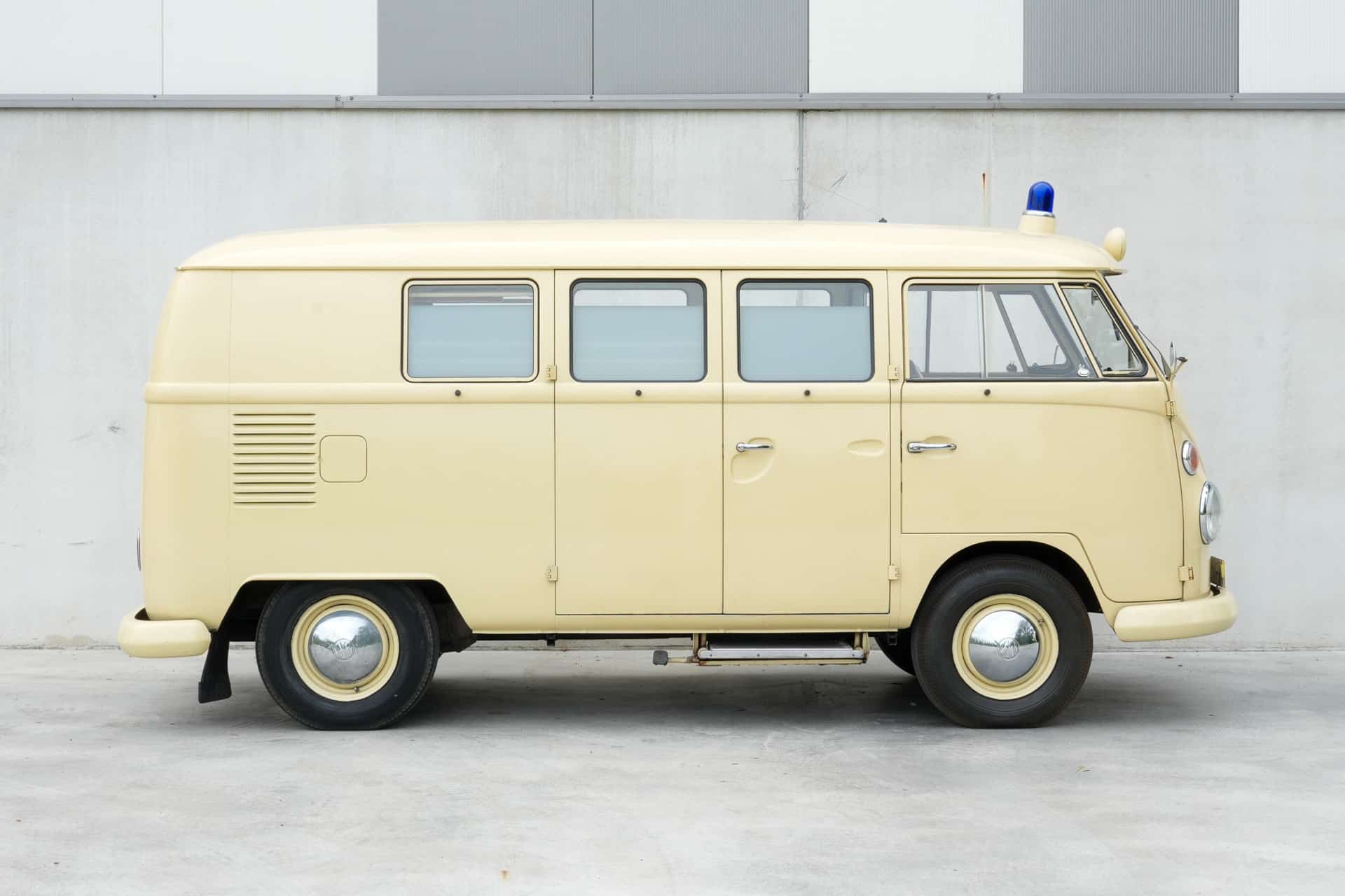Volkswagen Ambulance transporter