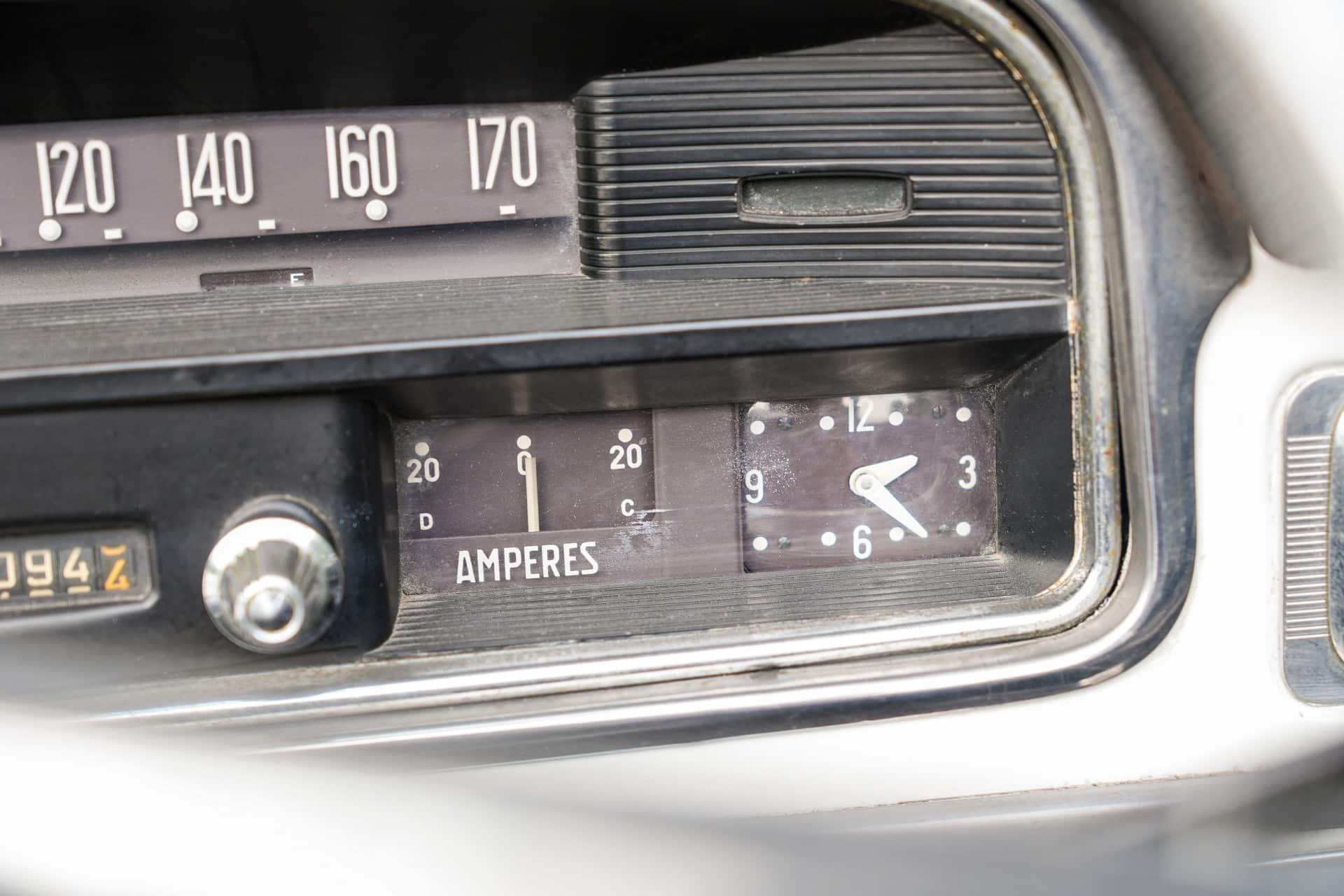 Peugeot 404