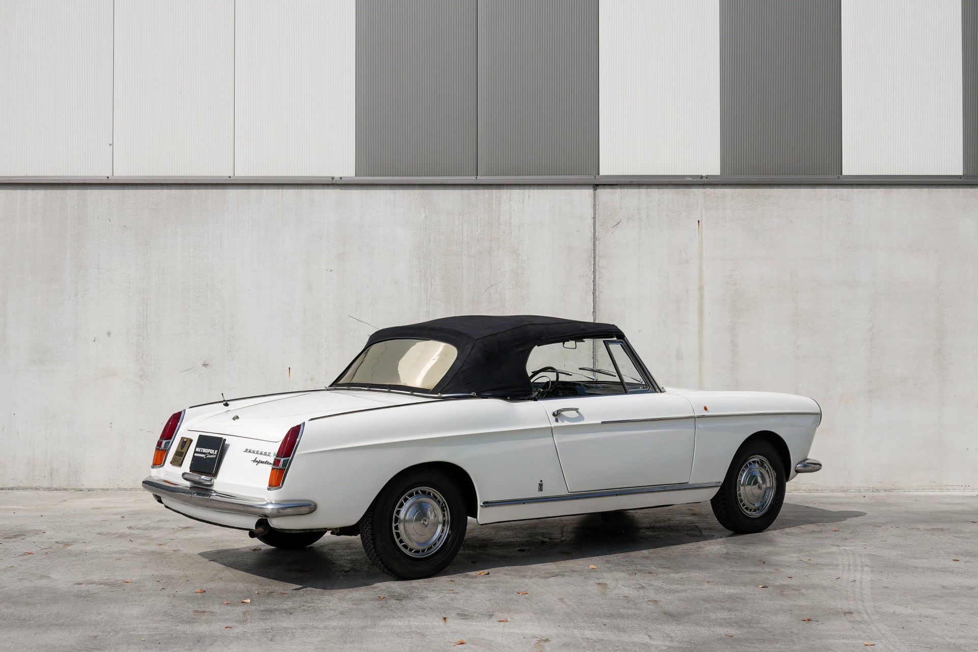 Peugeot 404