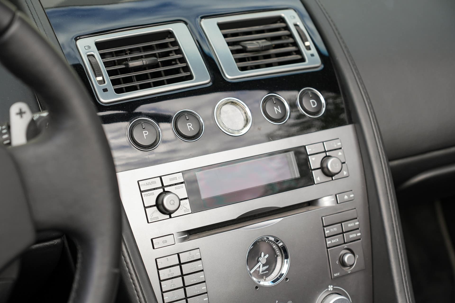 Aston Martin DB9 Volante