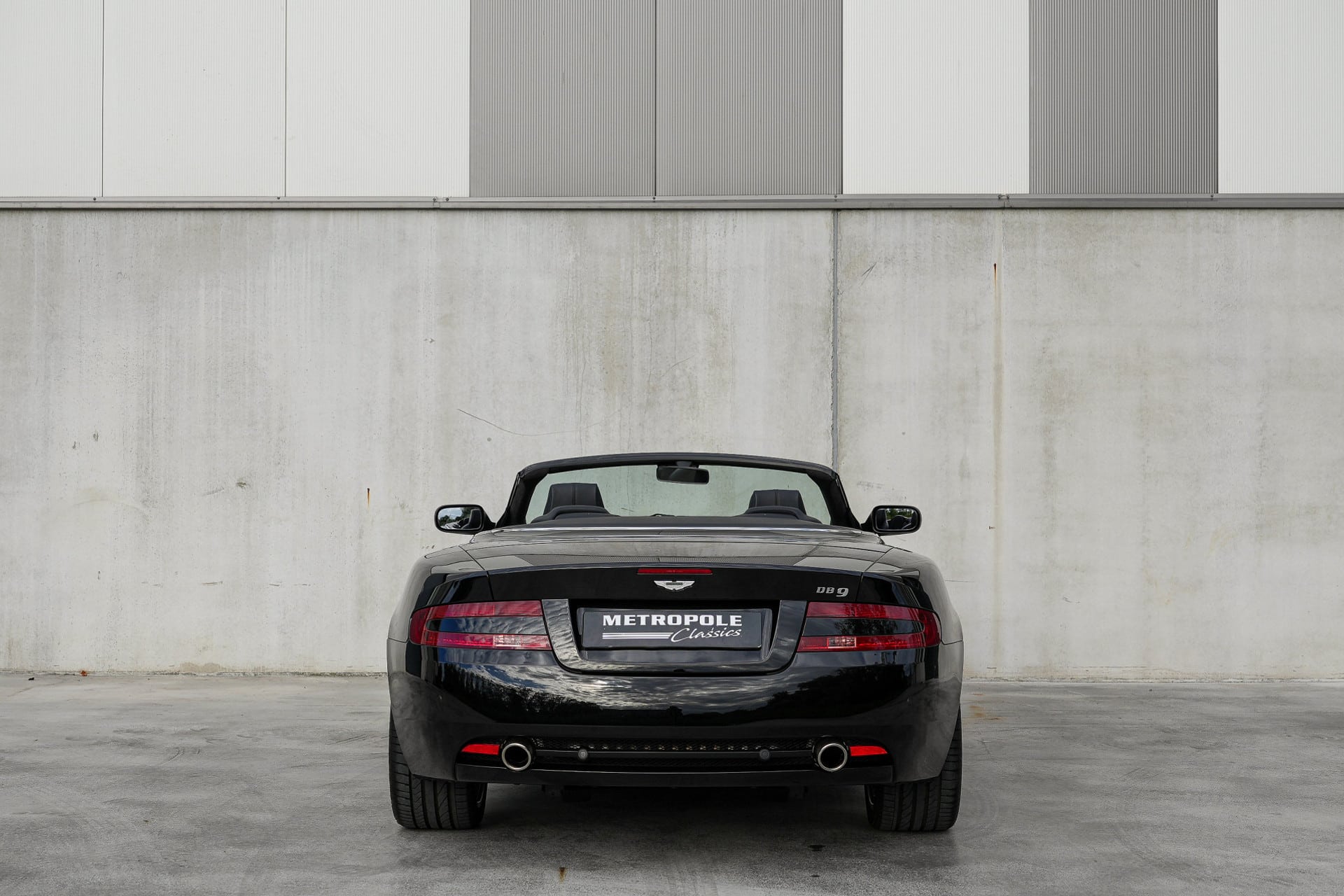 Aston Martin DB9 Volante