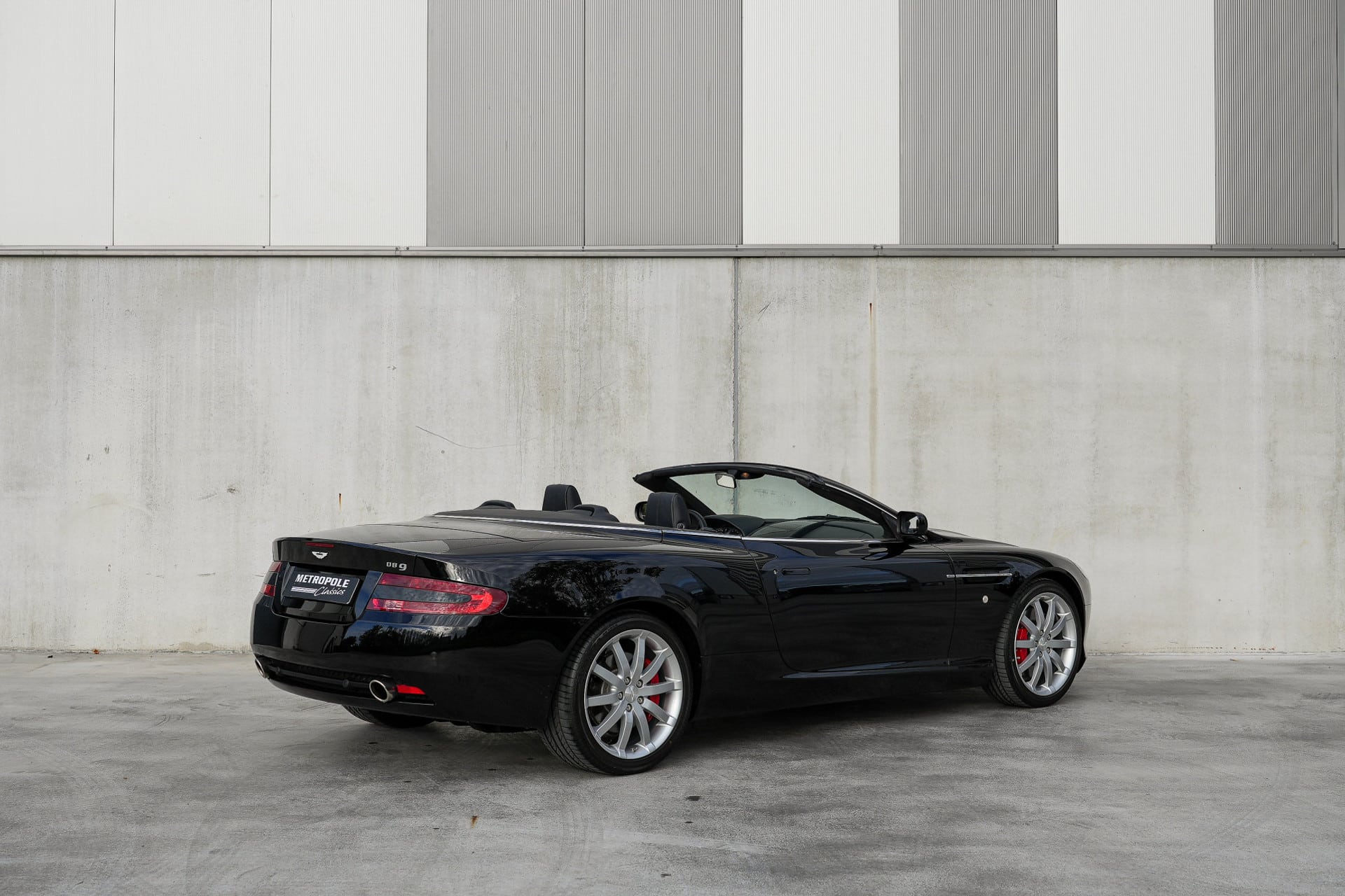 Aston Martin DB9 Volante