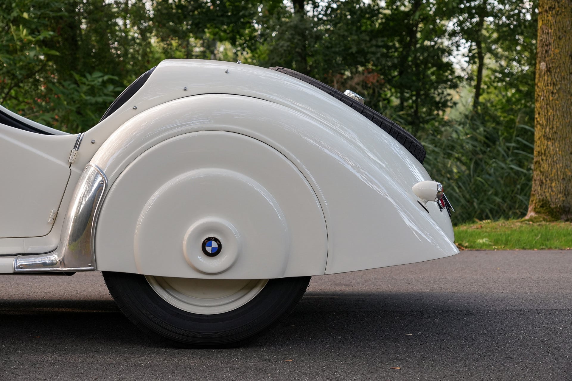 BMW 328