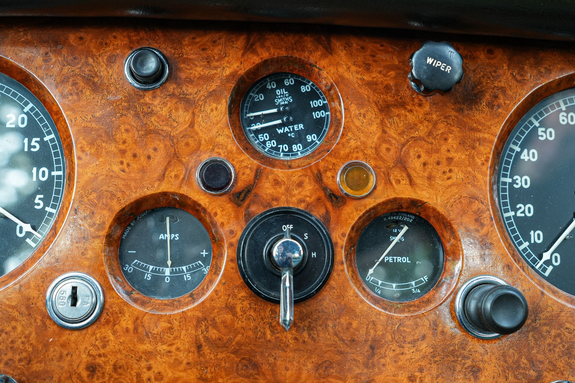 Jaguar XK 120