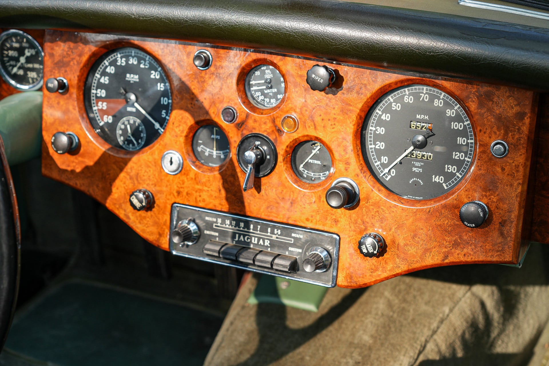 Jaguar XK 120