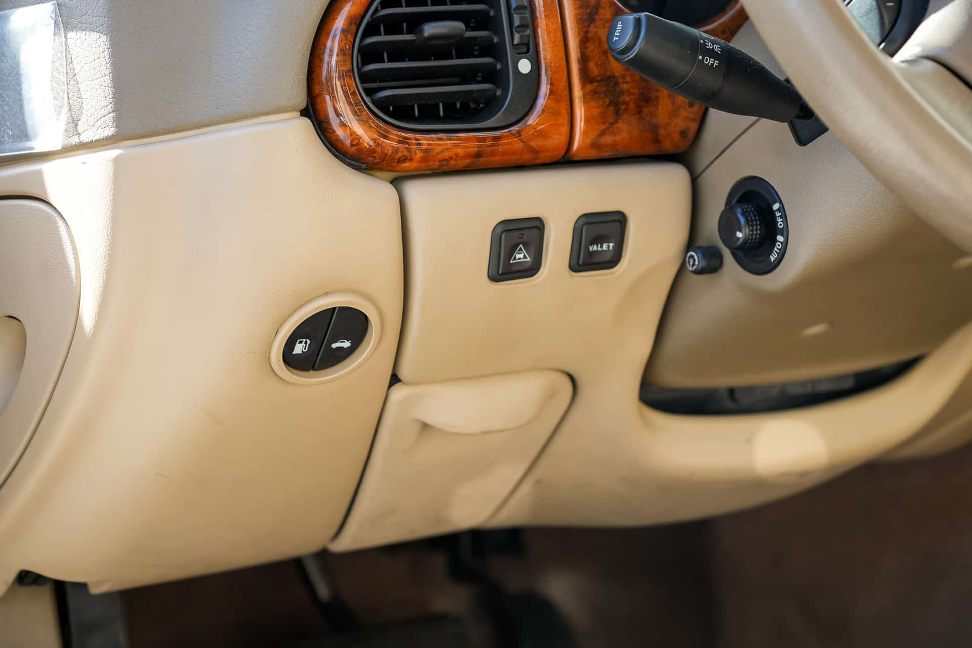 Jaguar XKR
