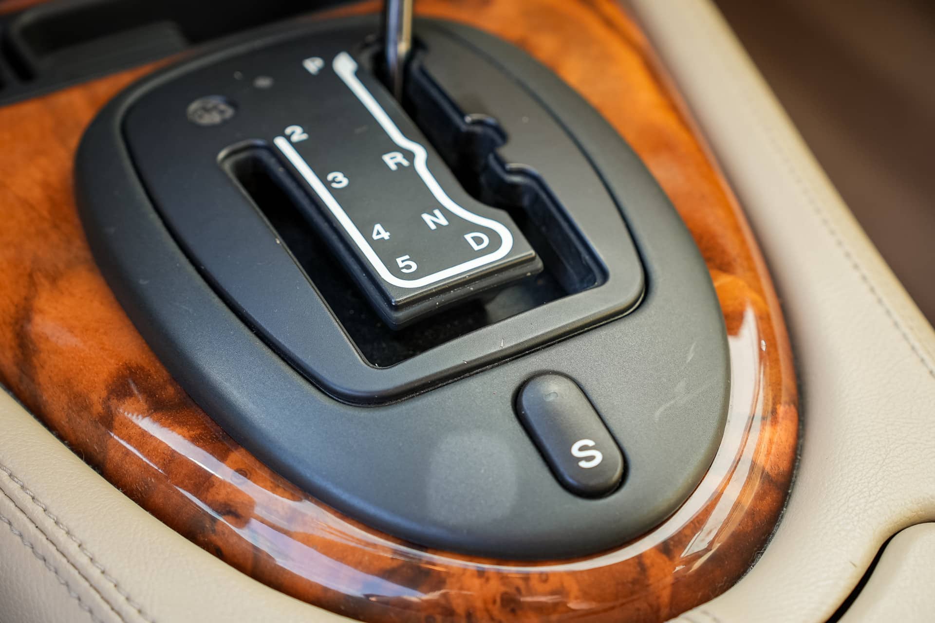 Jaguar XKR