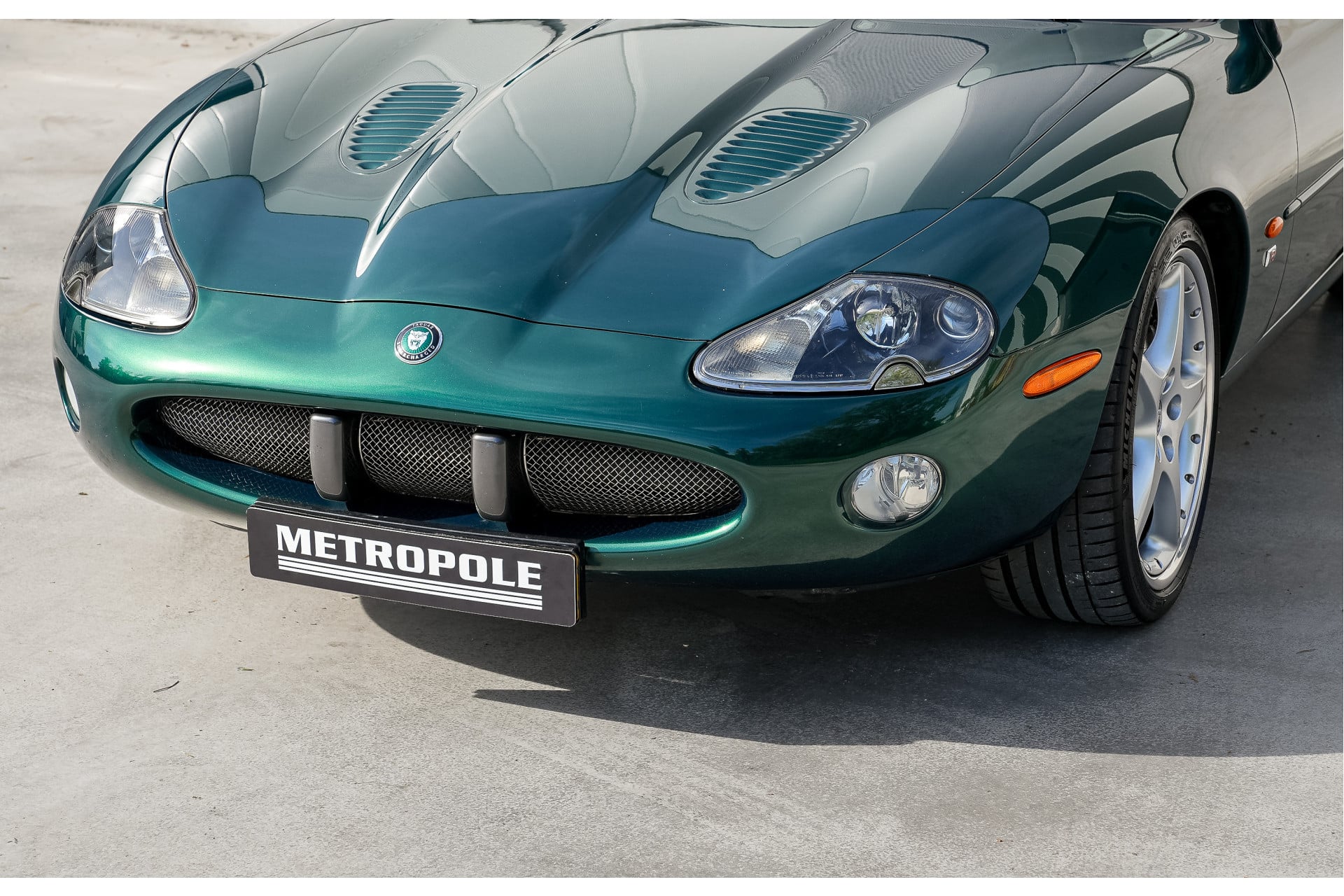 Jaguar XKR